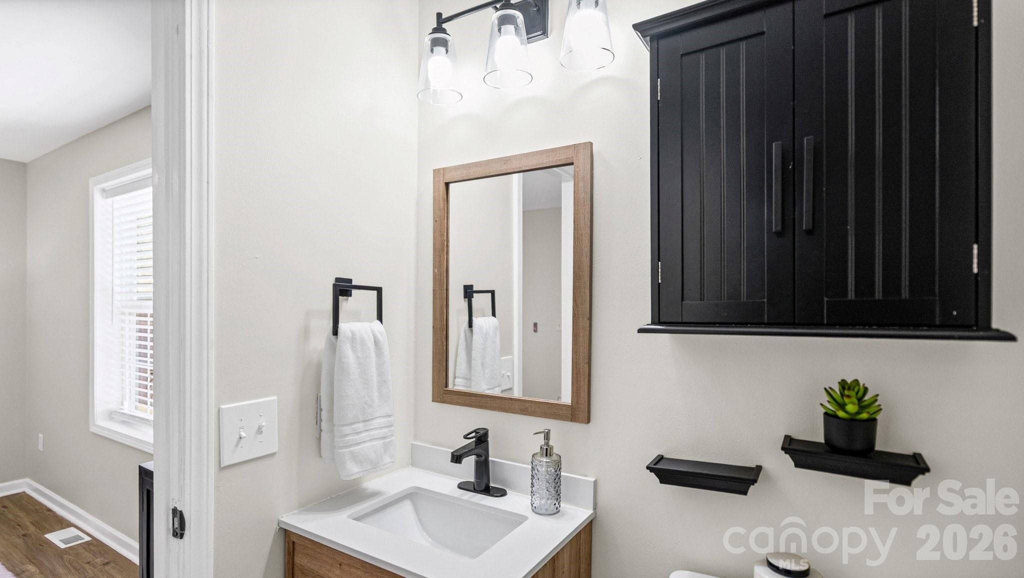 Hoskins - Residential