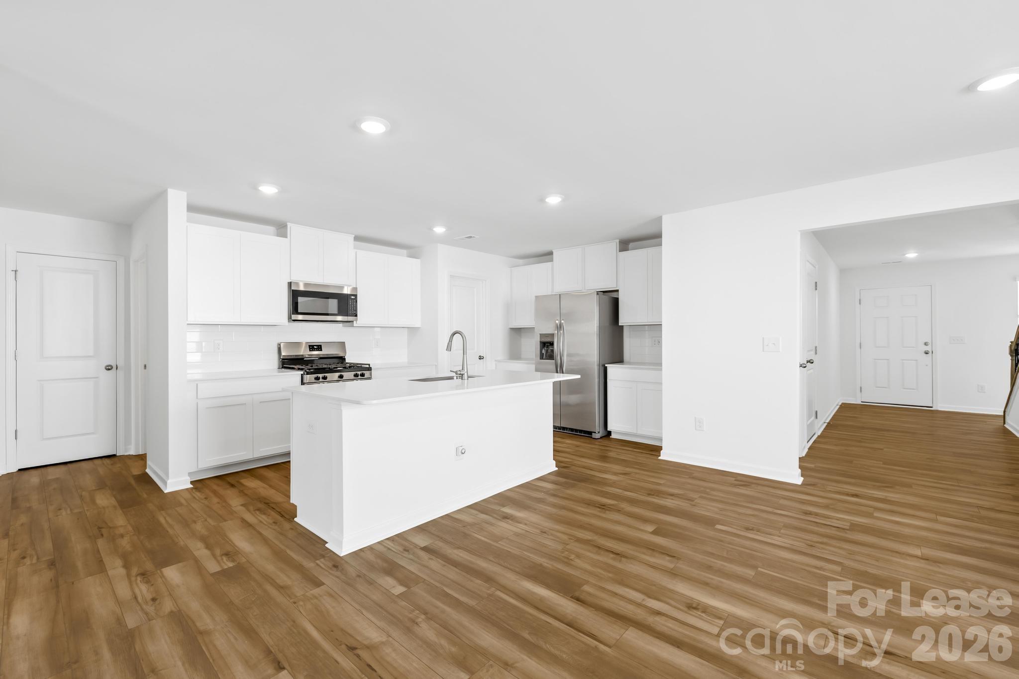 Bakers Creek - Residential Lease