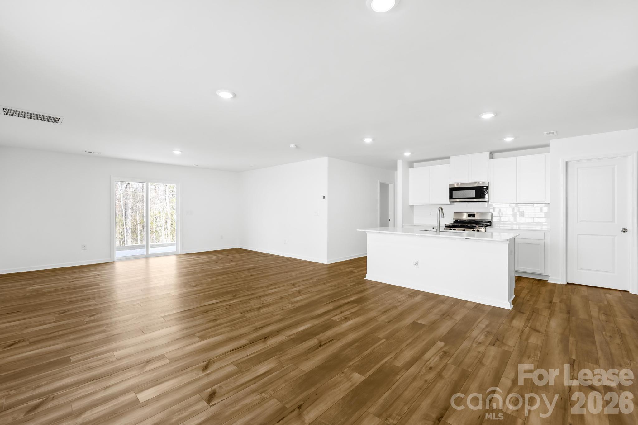 Bakers Creek - Residential Lease