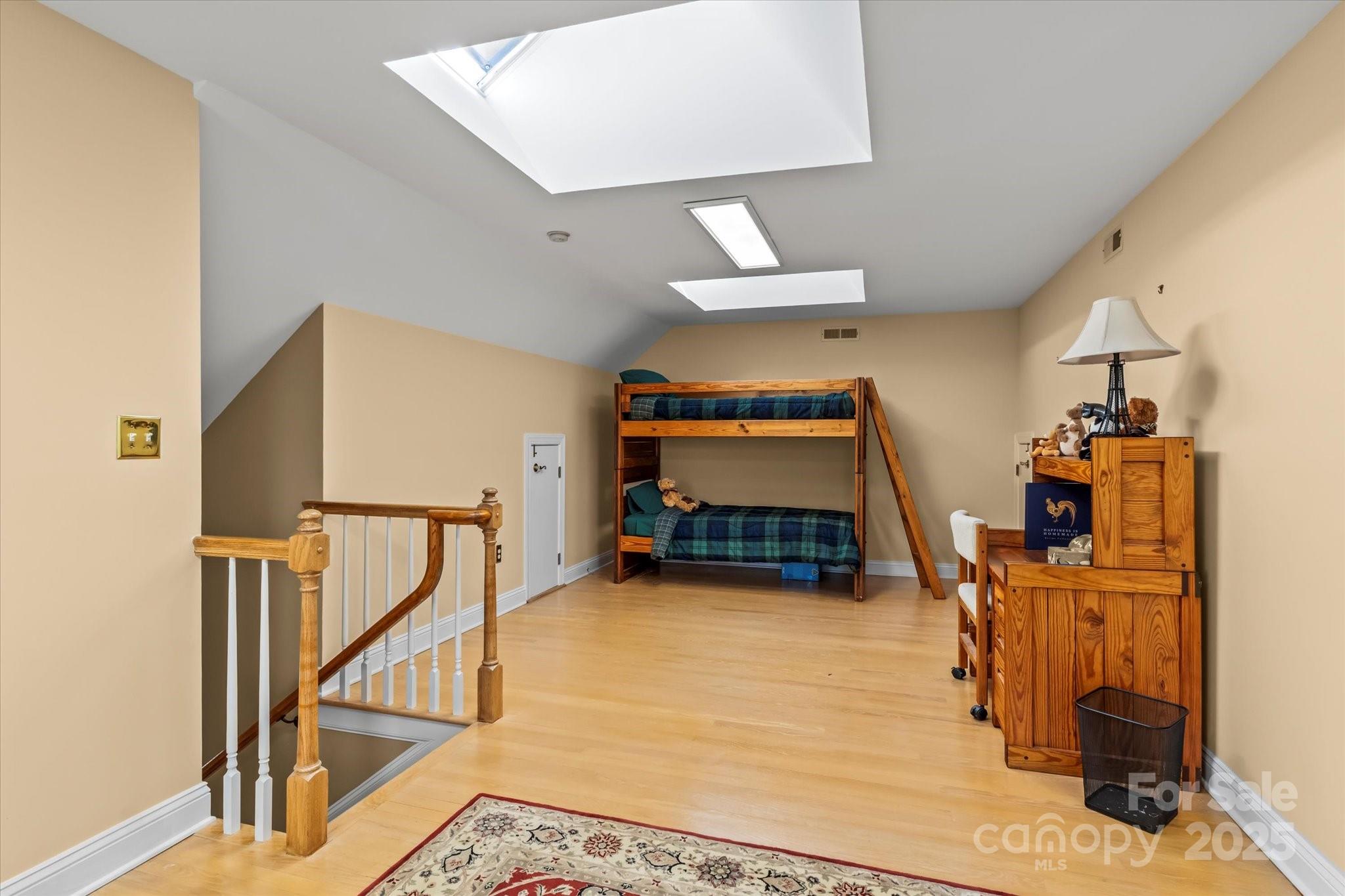 Bridgeport - Residential