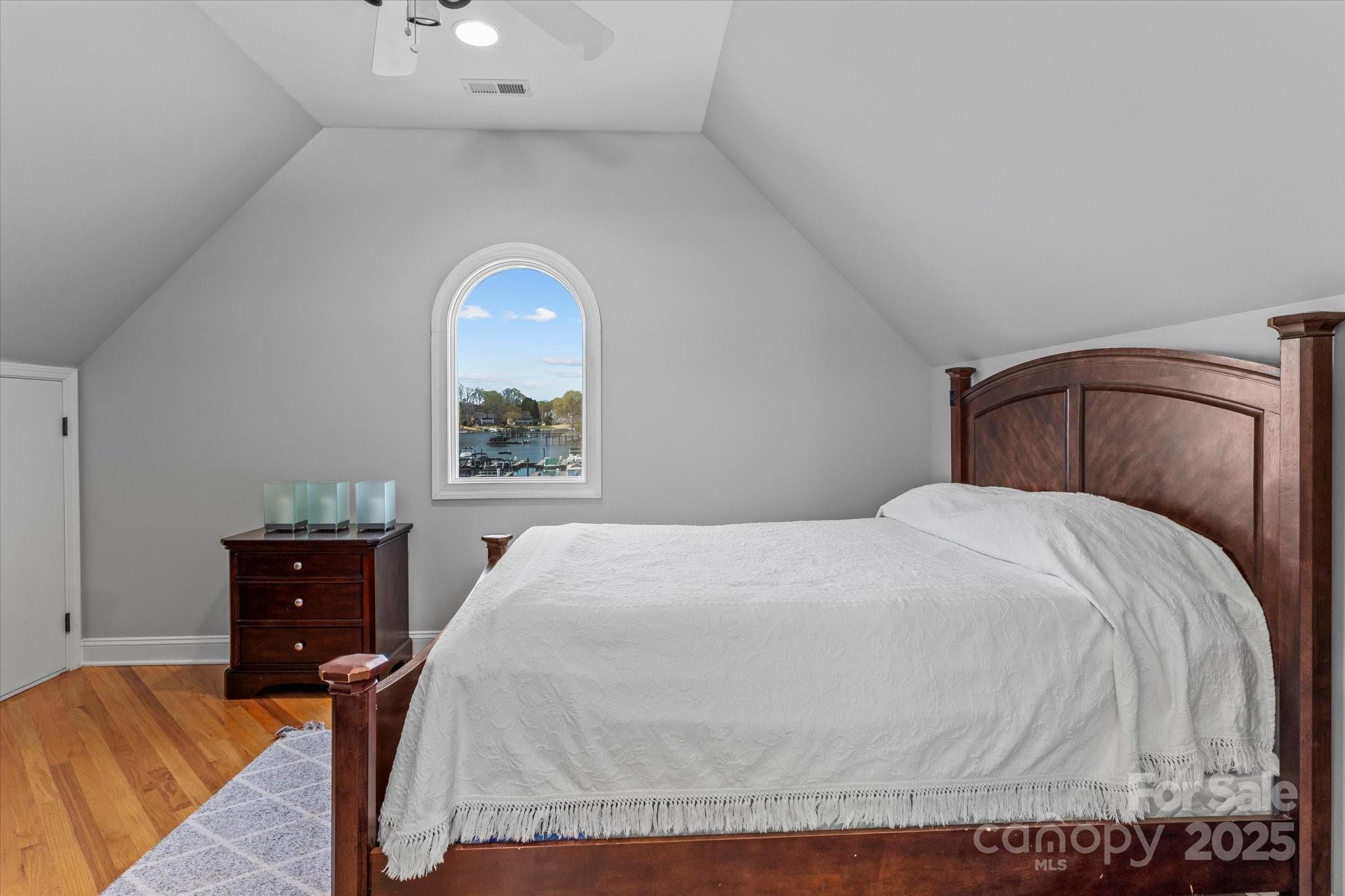 Bridgeport - Residential