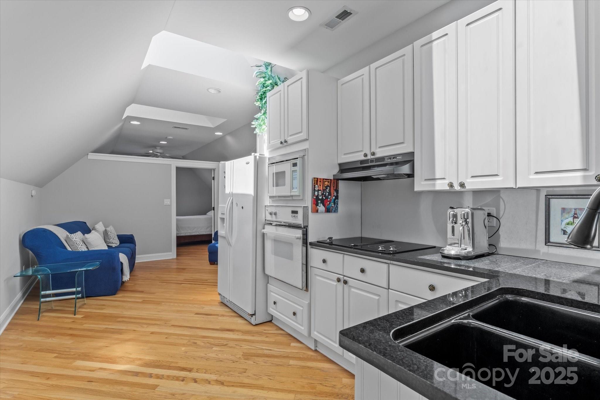 Bridgeport - Residential