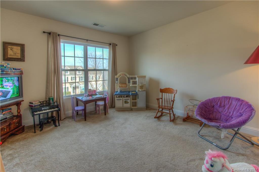 Rhynes Trace - Residential