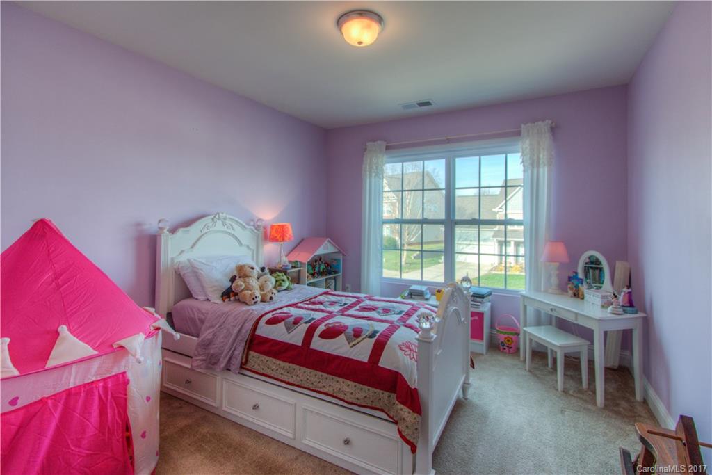 Rhynes Trace - Residential