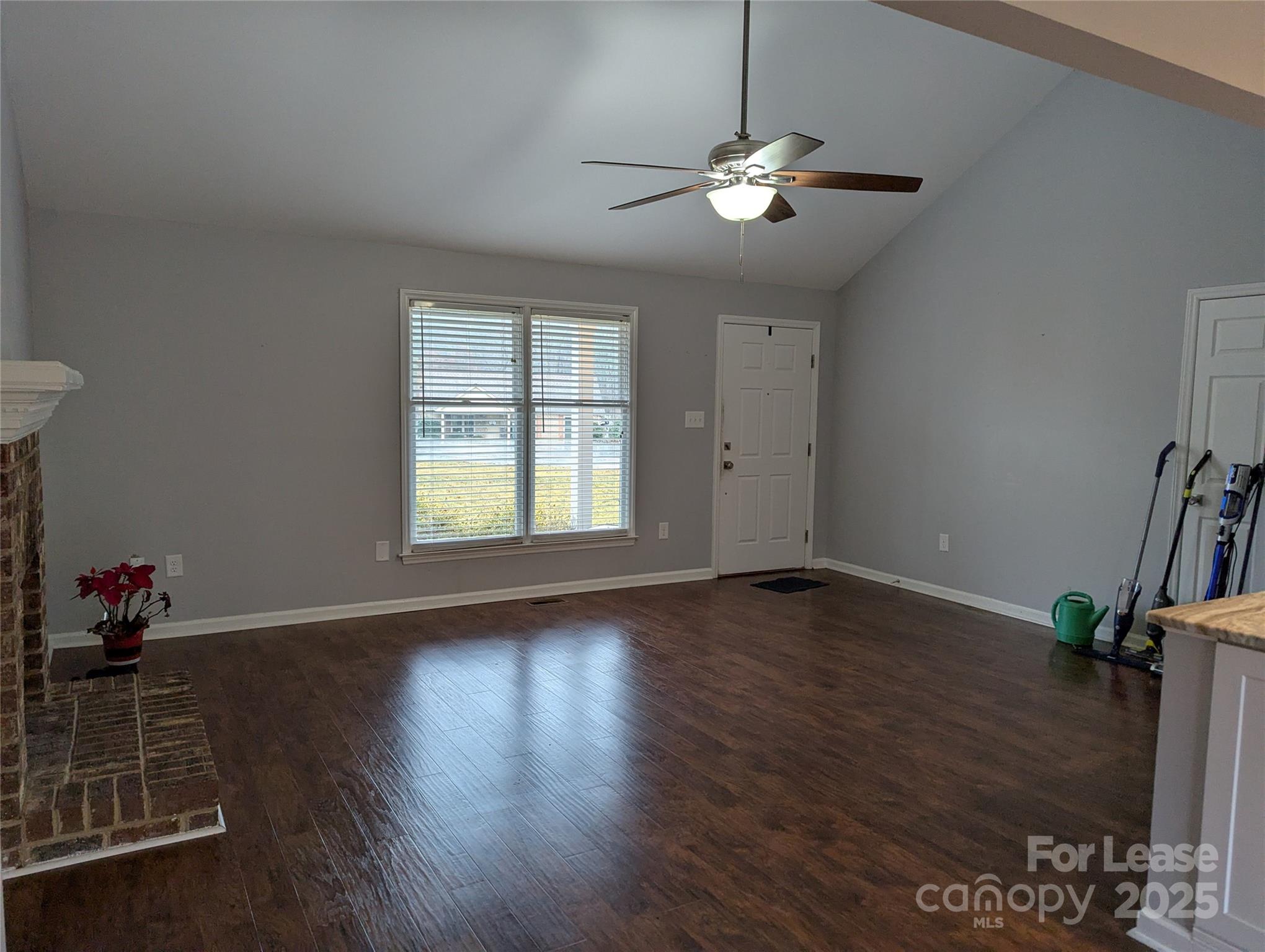 Sunshine Estates - Residential Lease