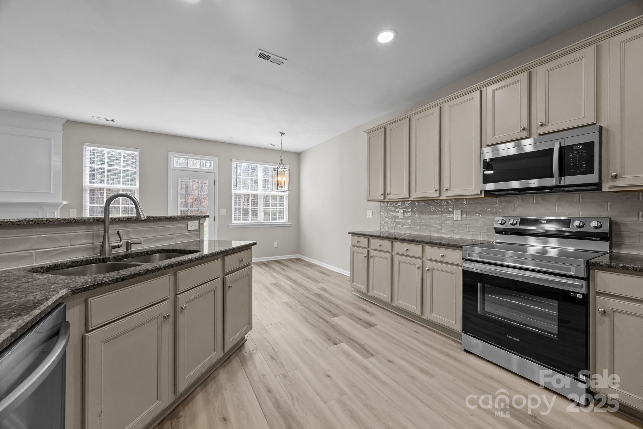 Legacy Park - Residential