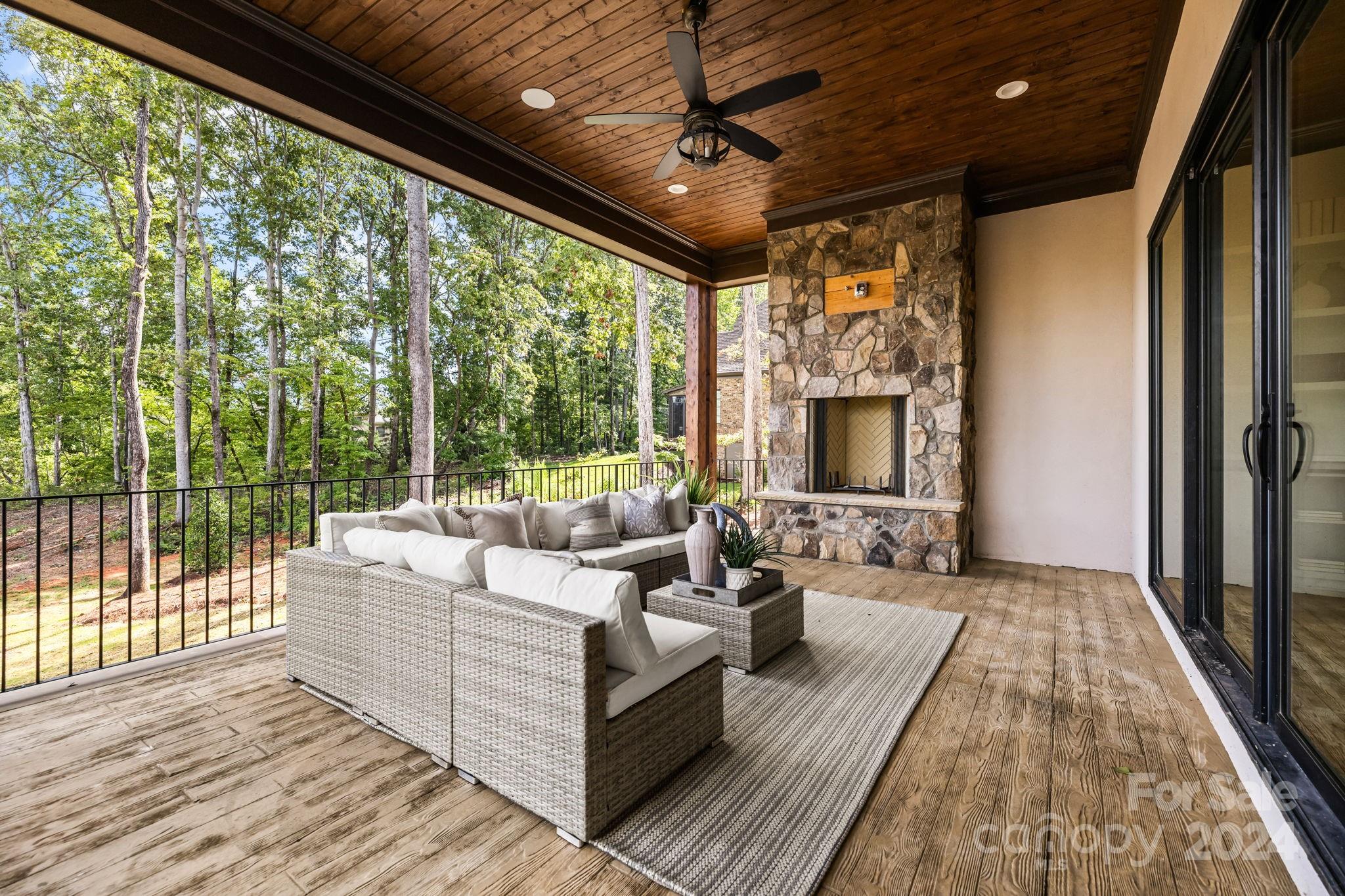 Longbrooke - Residential