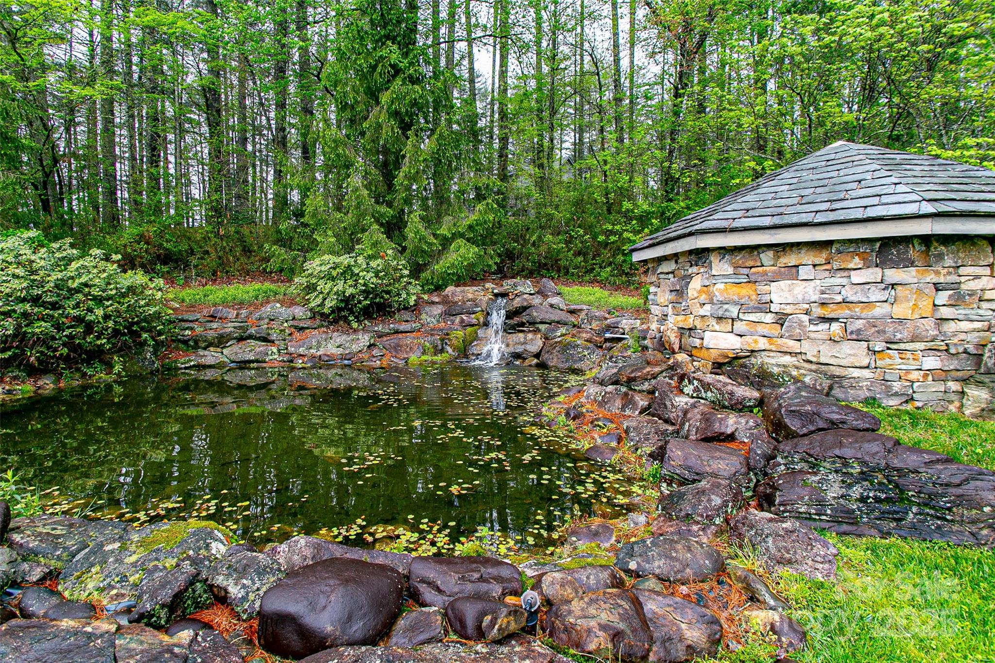 Mountain Brook - Land