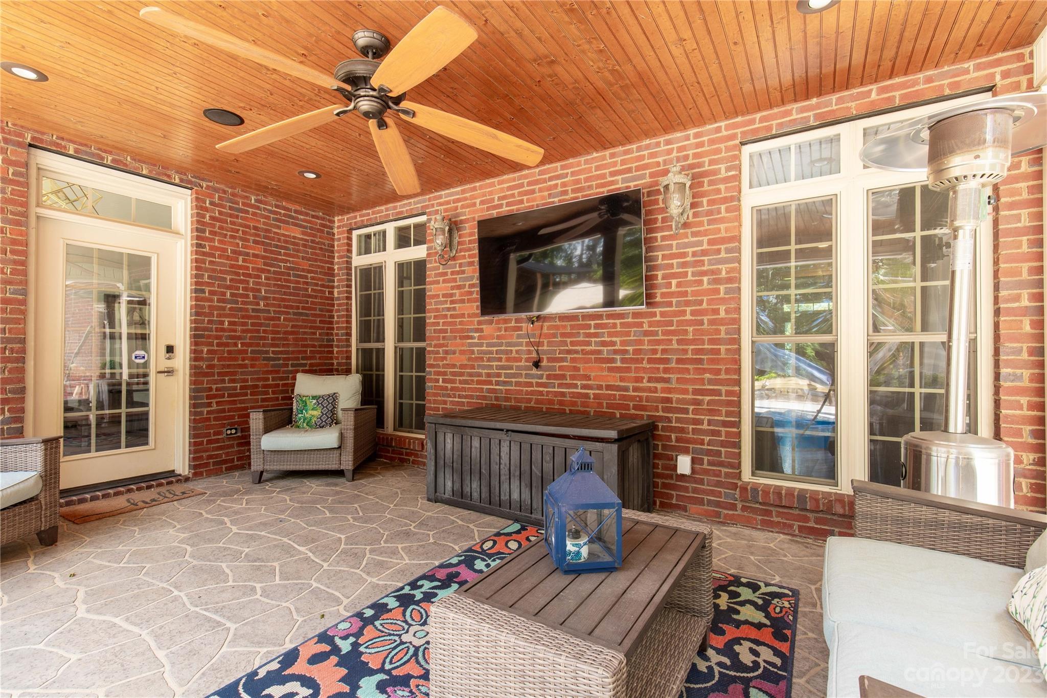 West Pointe - Residential