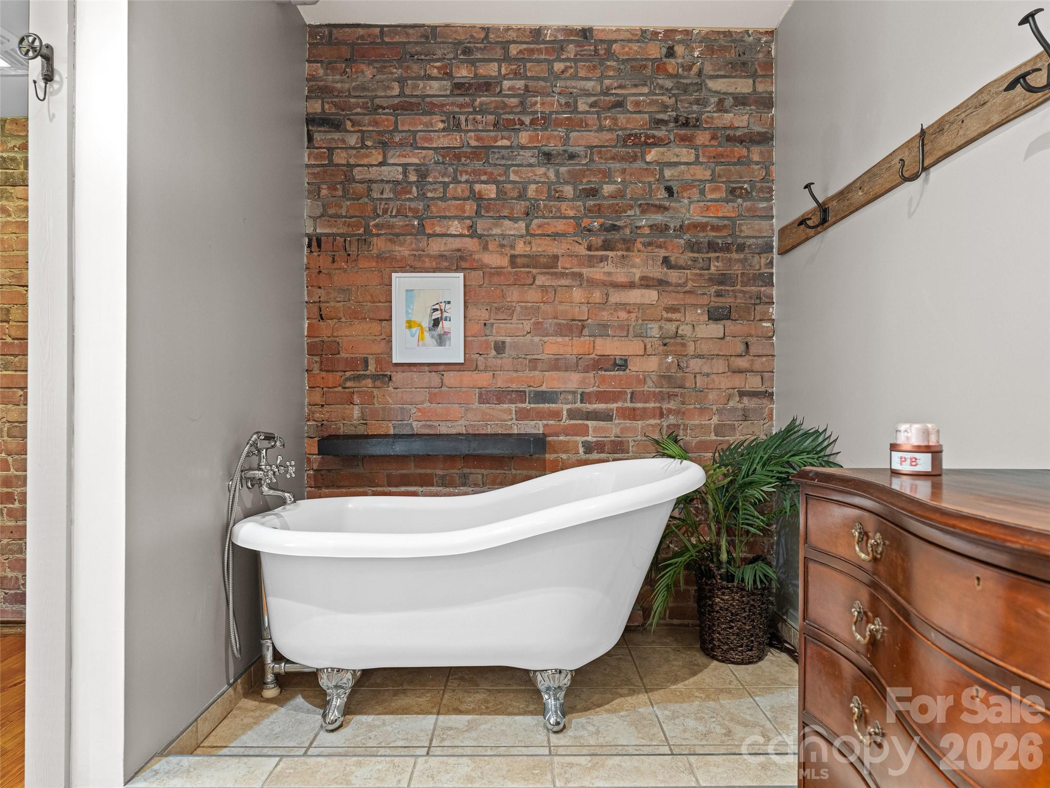 Morrison Condominiums - Residential