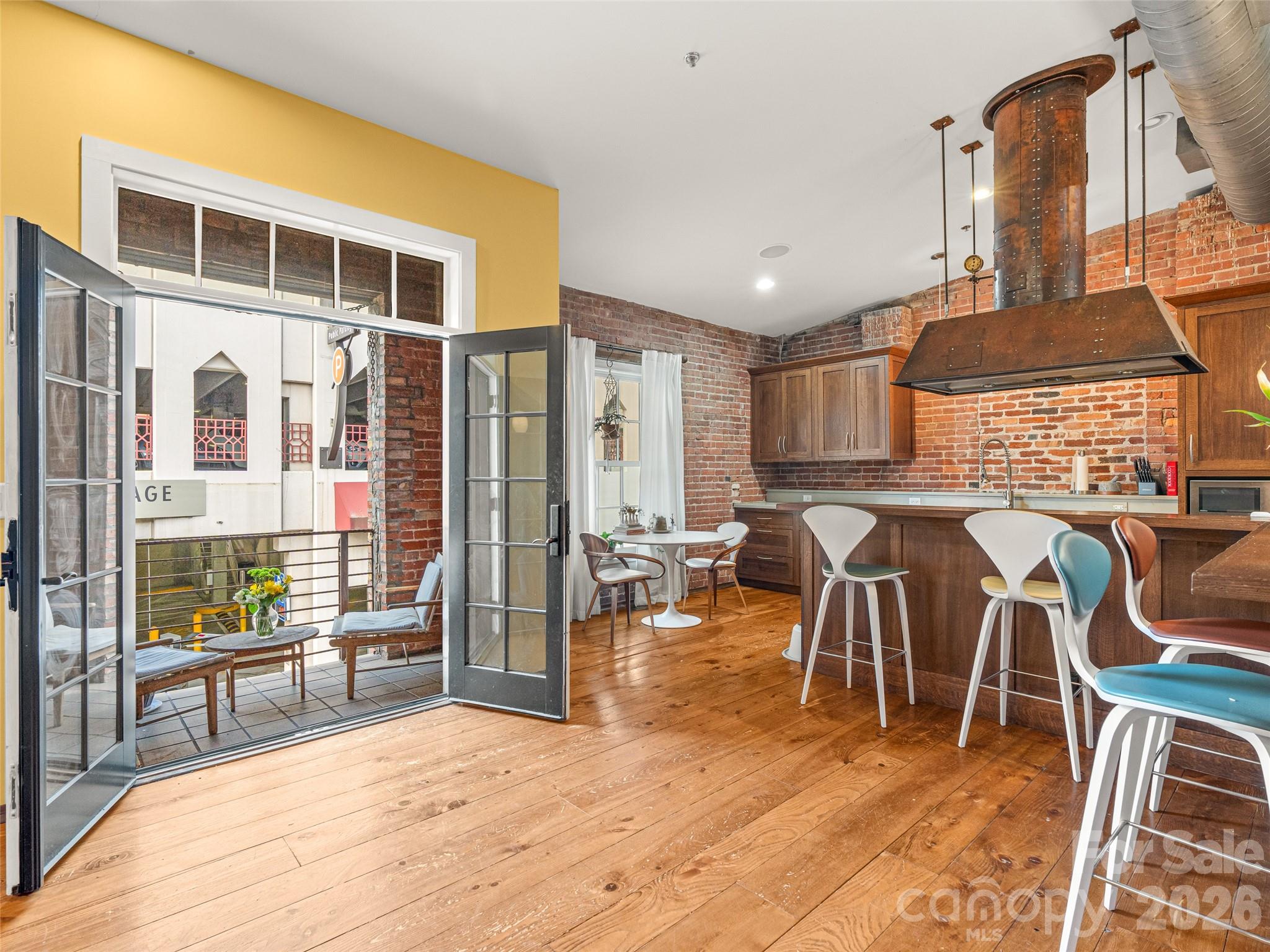 Morrison Condominiums - Residential