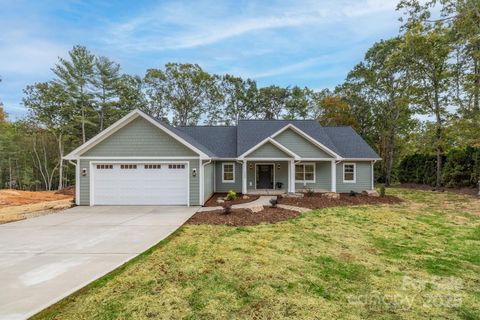 Photo of 1008 Faith Court, Morganton, NC 28655 (MLS # 4311787)