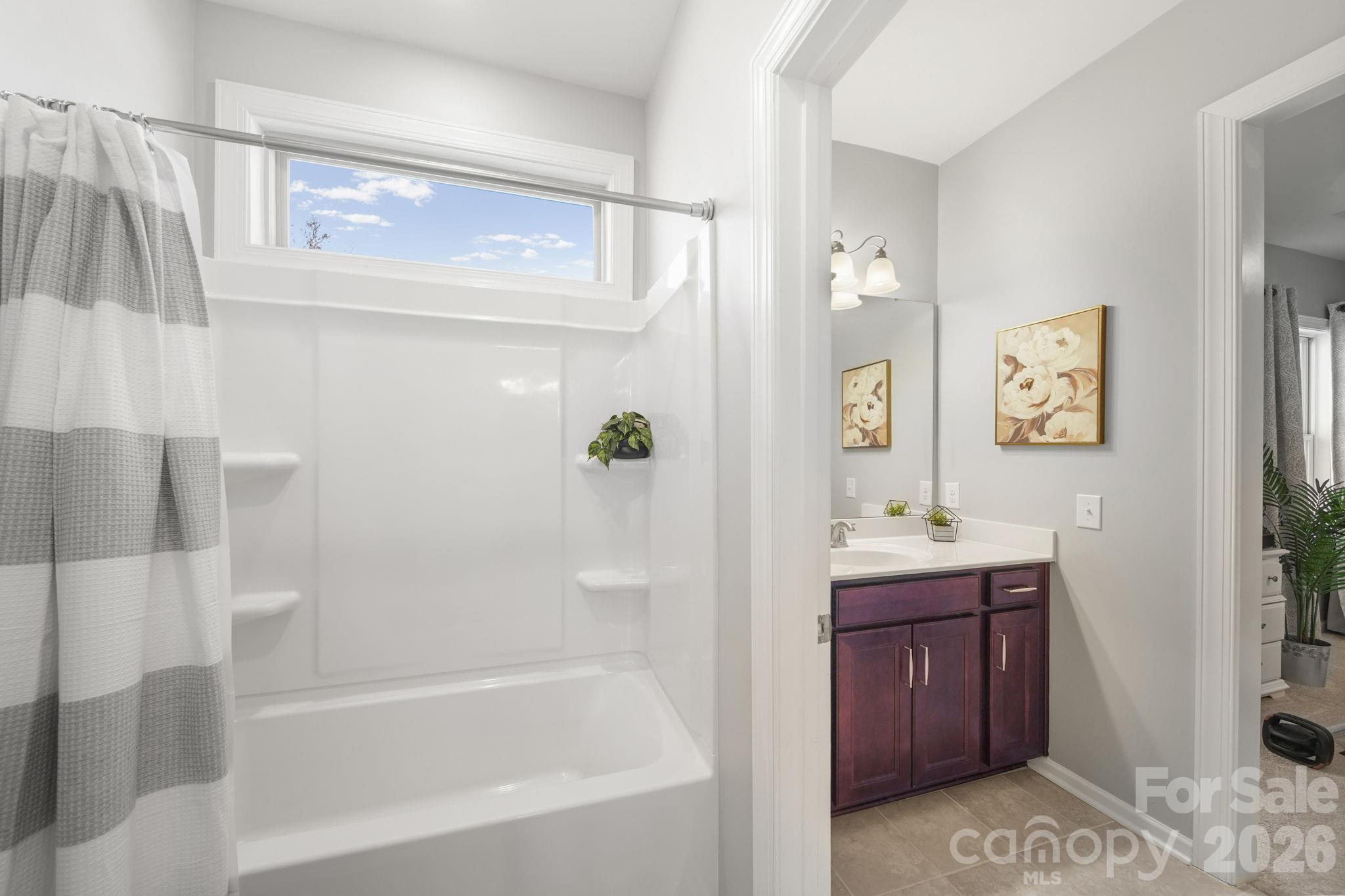 Queensbridge - Residential