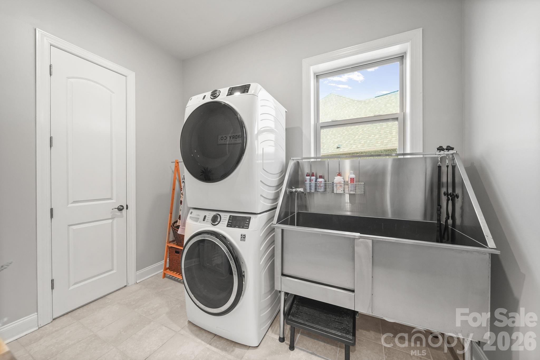 Queensbridge - Residential