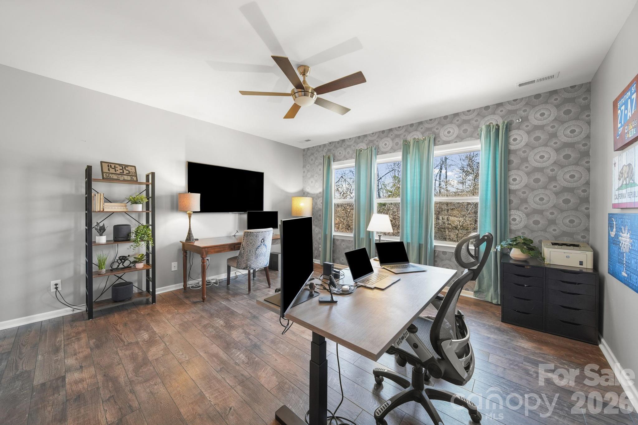 Queensbridge - Residential