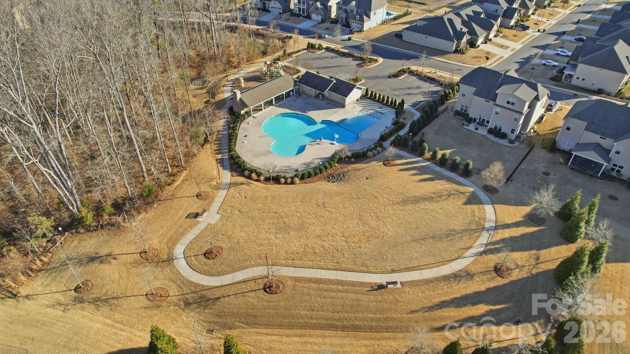 Queensbridge - Residential