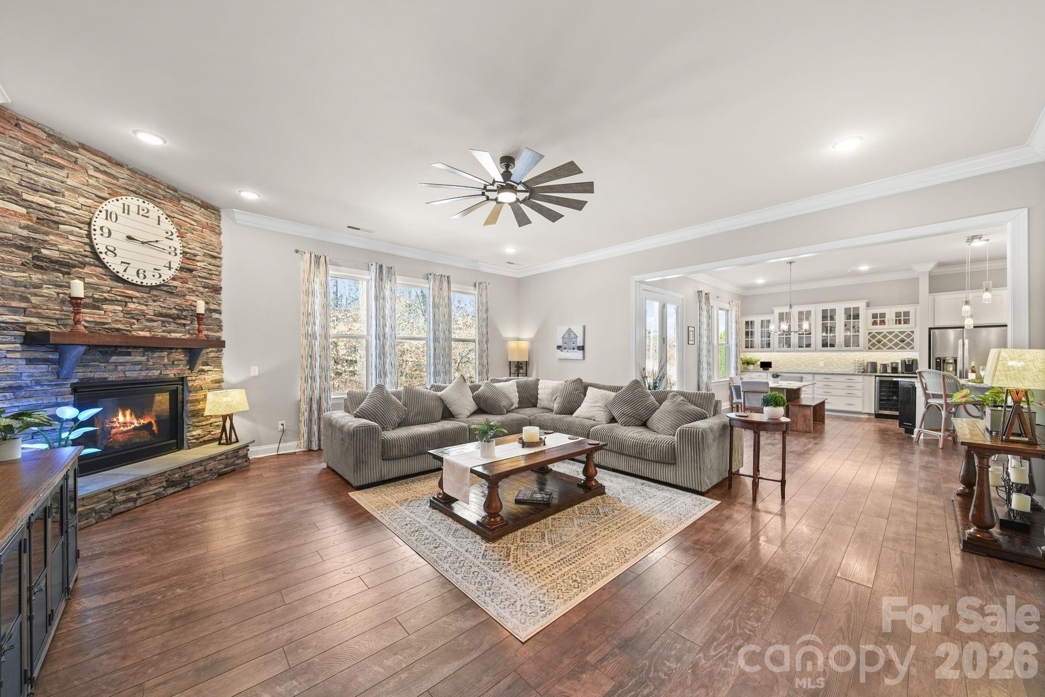 Queensbridge - Residential