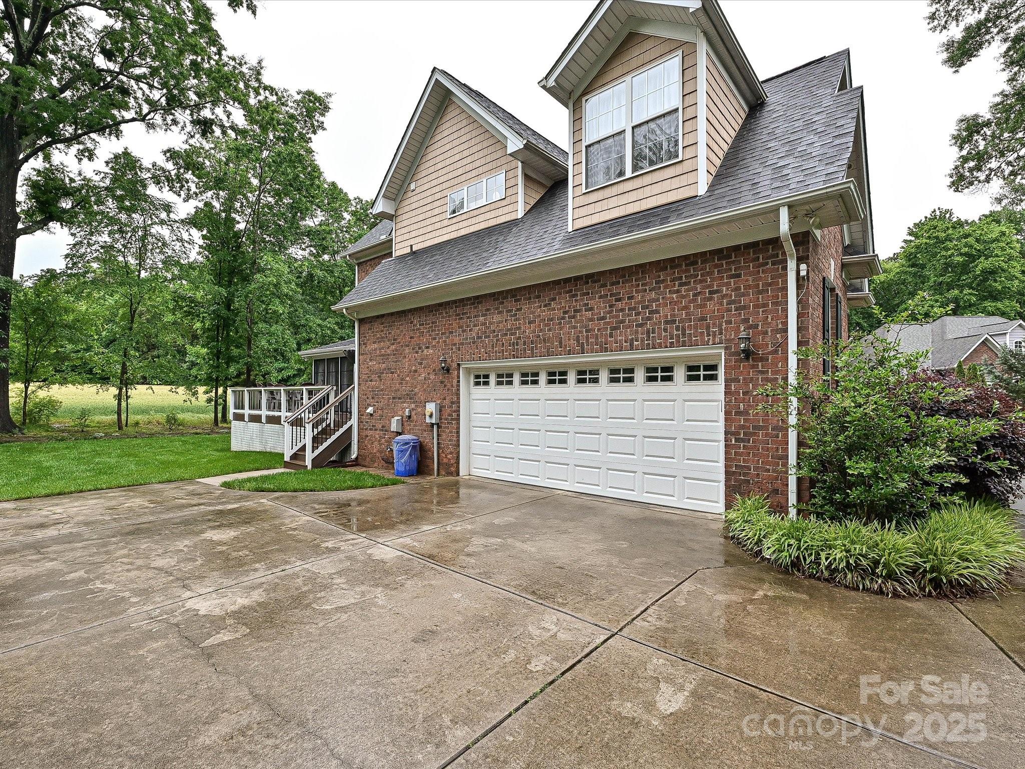 Savannah Way - Residential