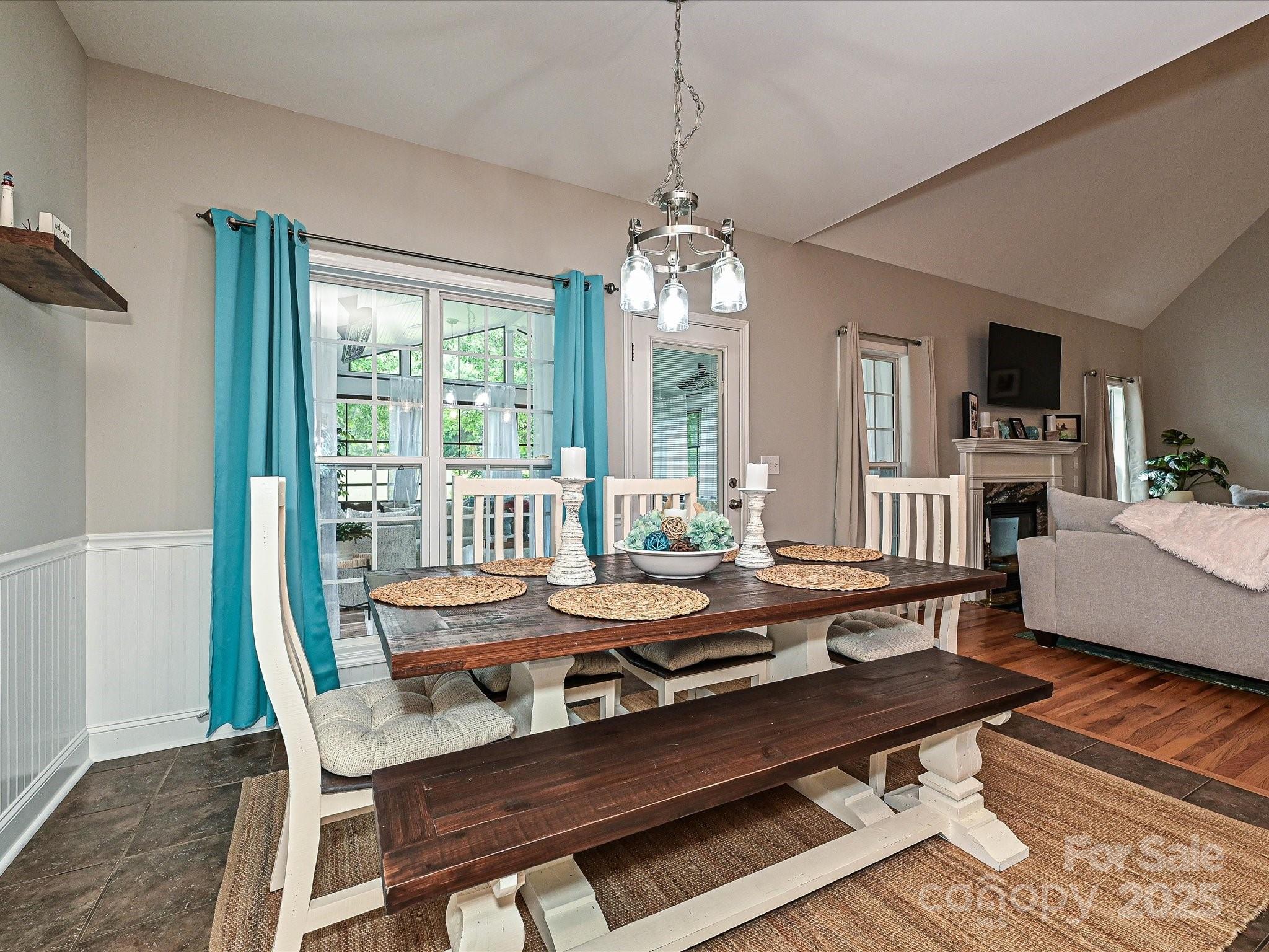 Savannah Way - Residential