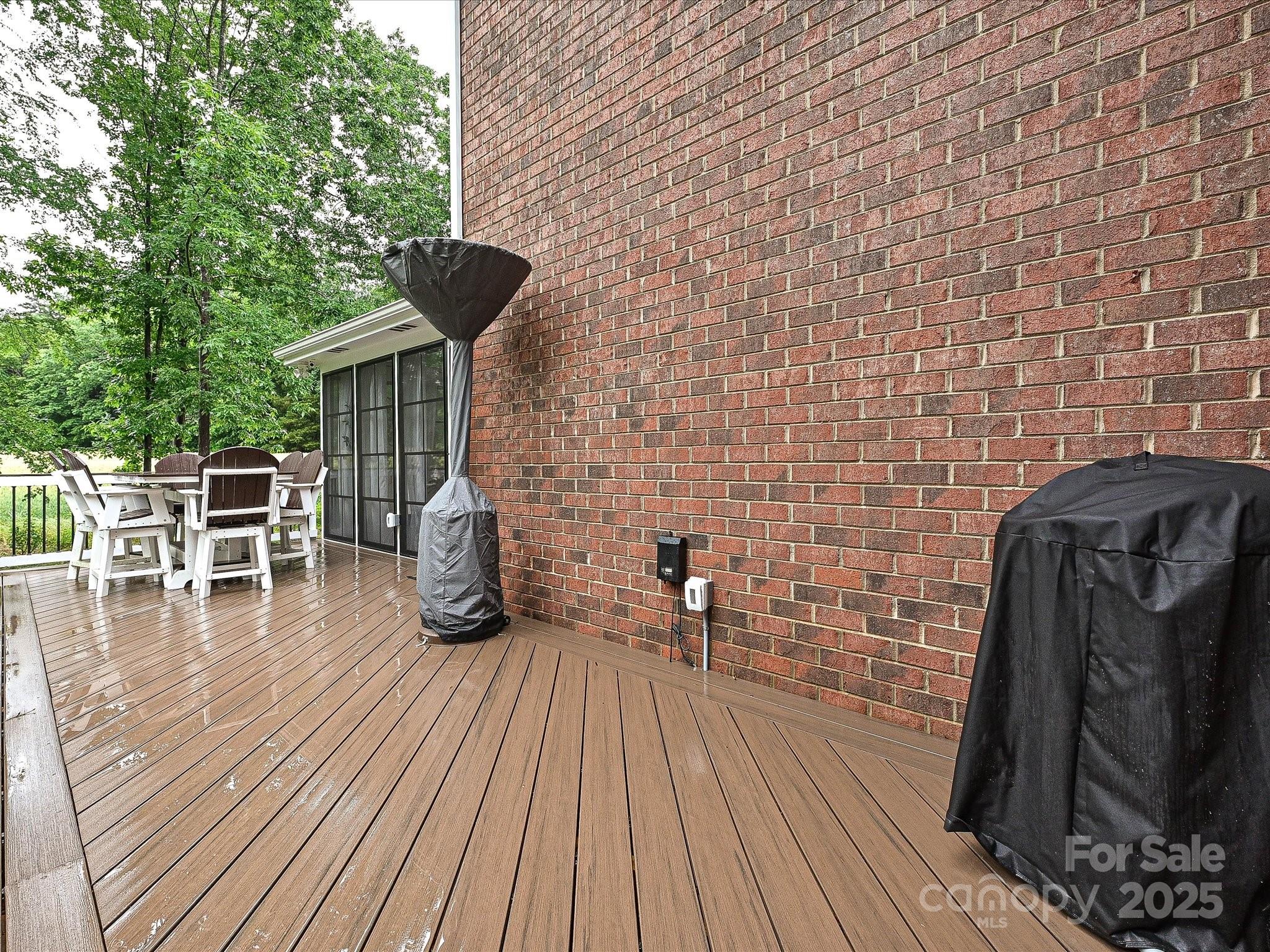 Savannah Way - Residential