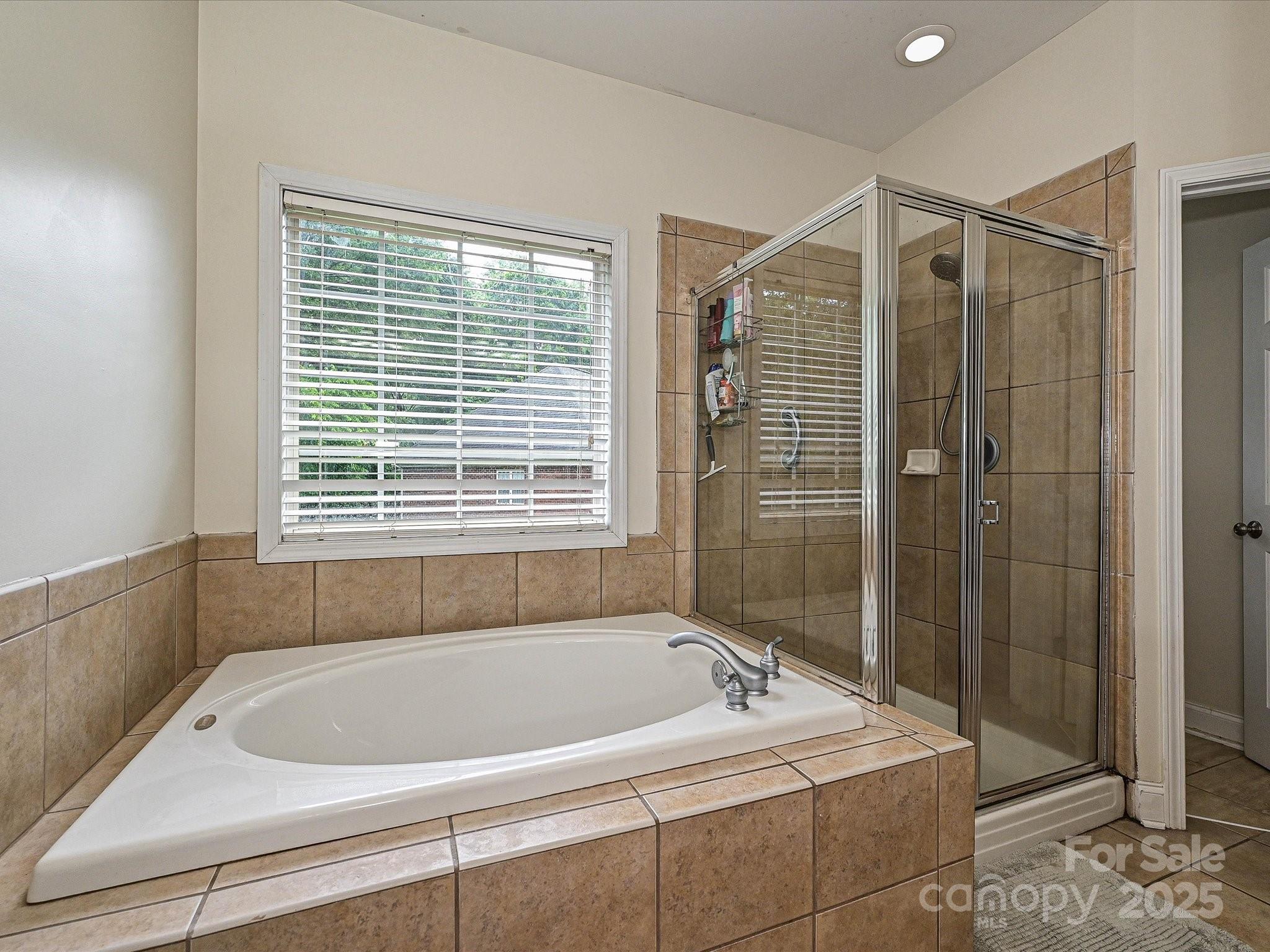 Savannah Way - Residential