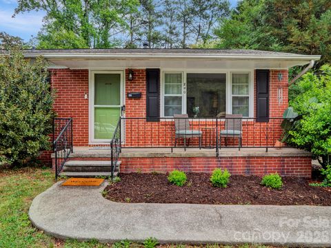 Photo of 840 Jackson Street, Gastonia, NC 28052 (MLS # 4376820)