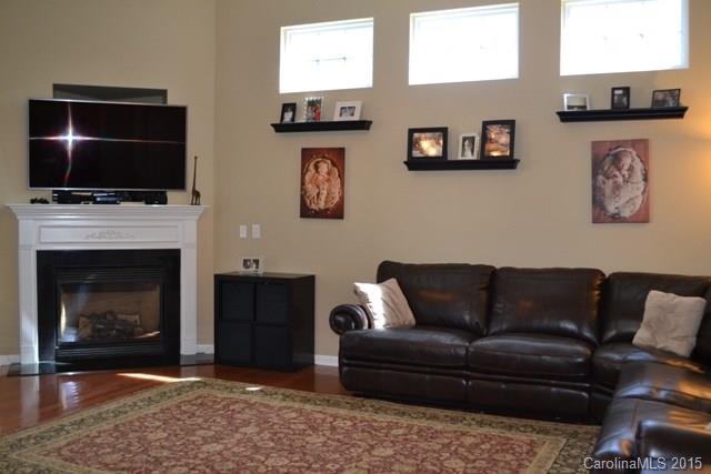 Ridge Pointe - Residential