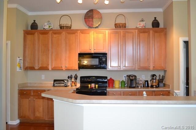 Ridge Pointe - Residential