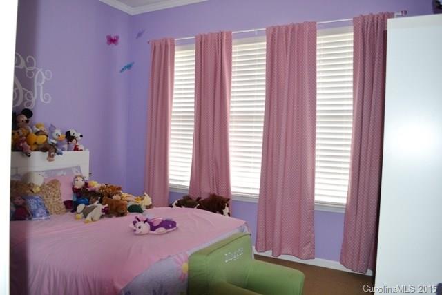 Ridge Pointe - Residential