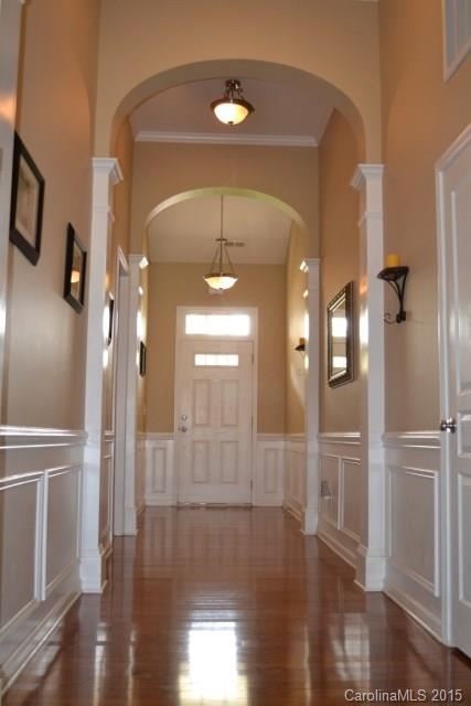 Ridge Pointe - Residential