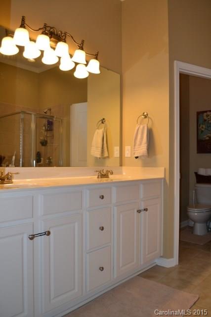 Ridge Pointe - Residential