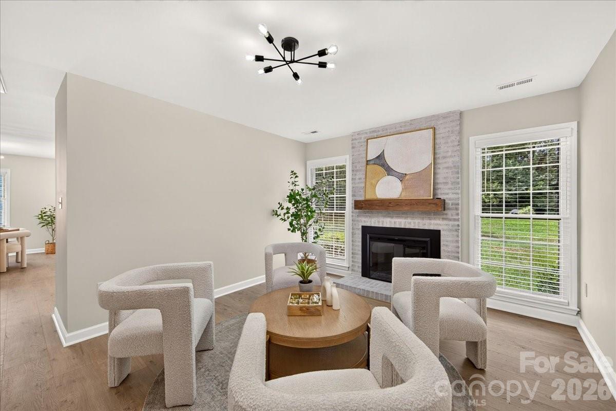 2000 Lawton Bluff Road