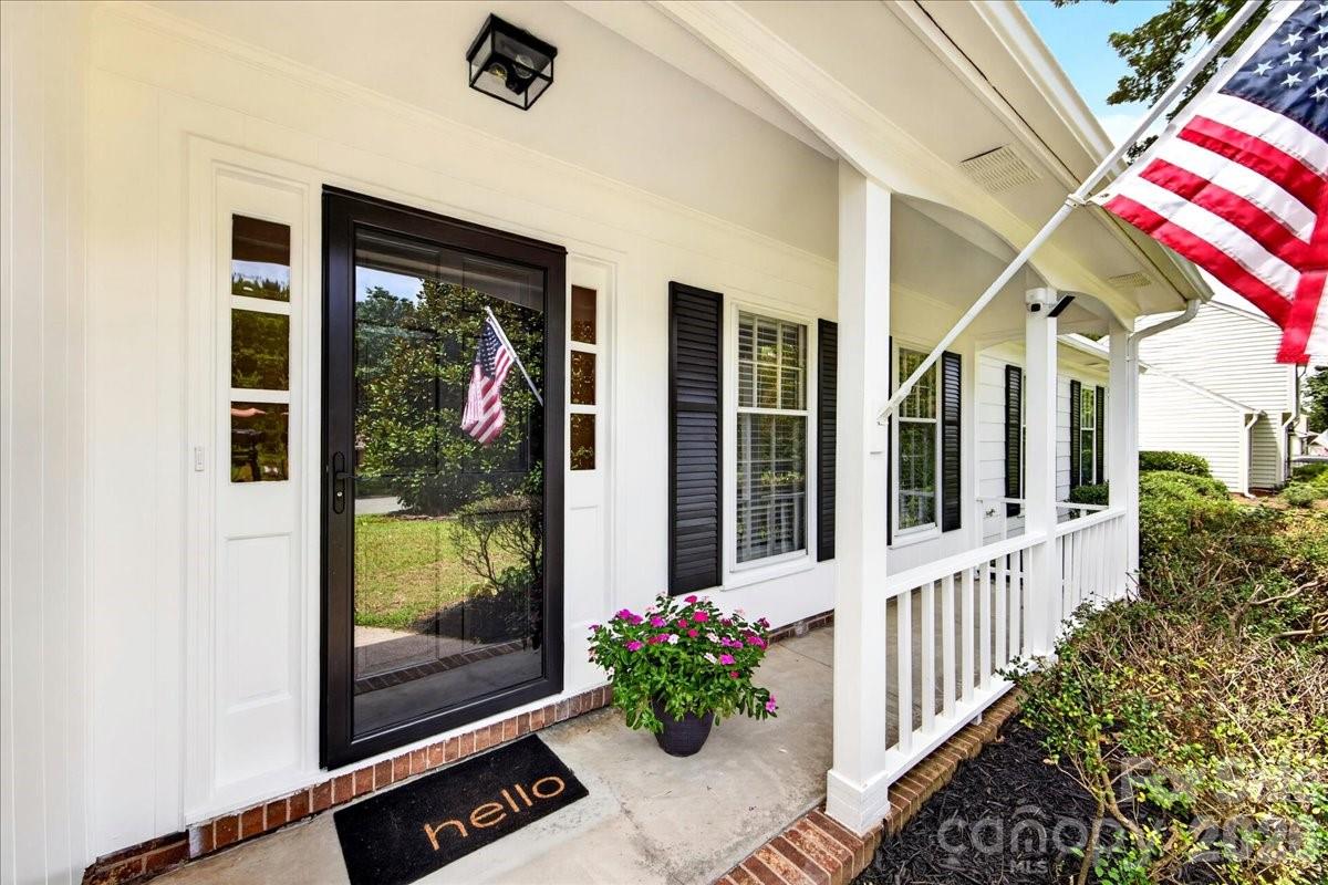2000 Lawton Bluff Road