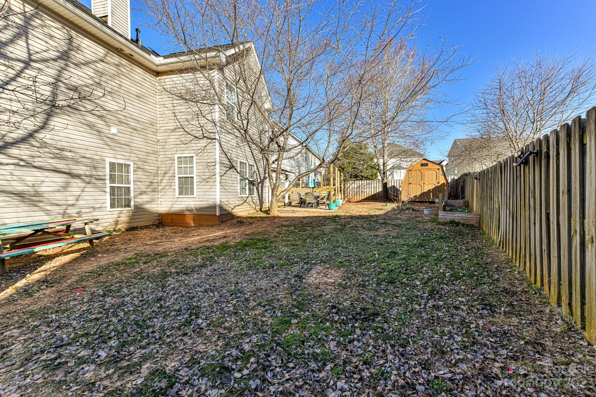 Curtis Pond - Residential