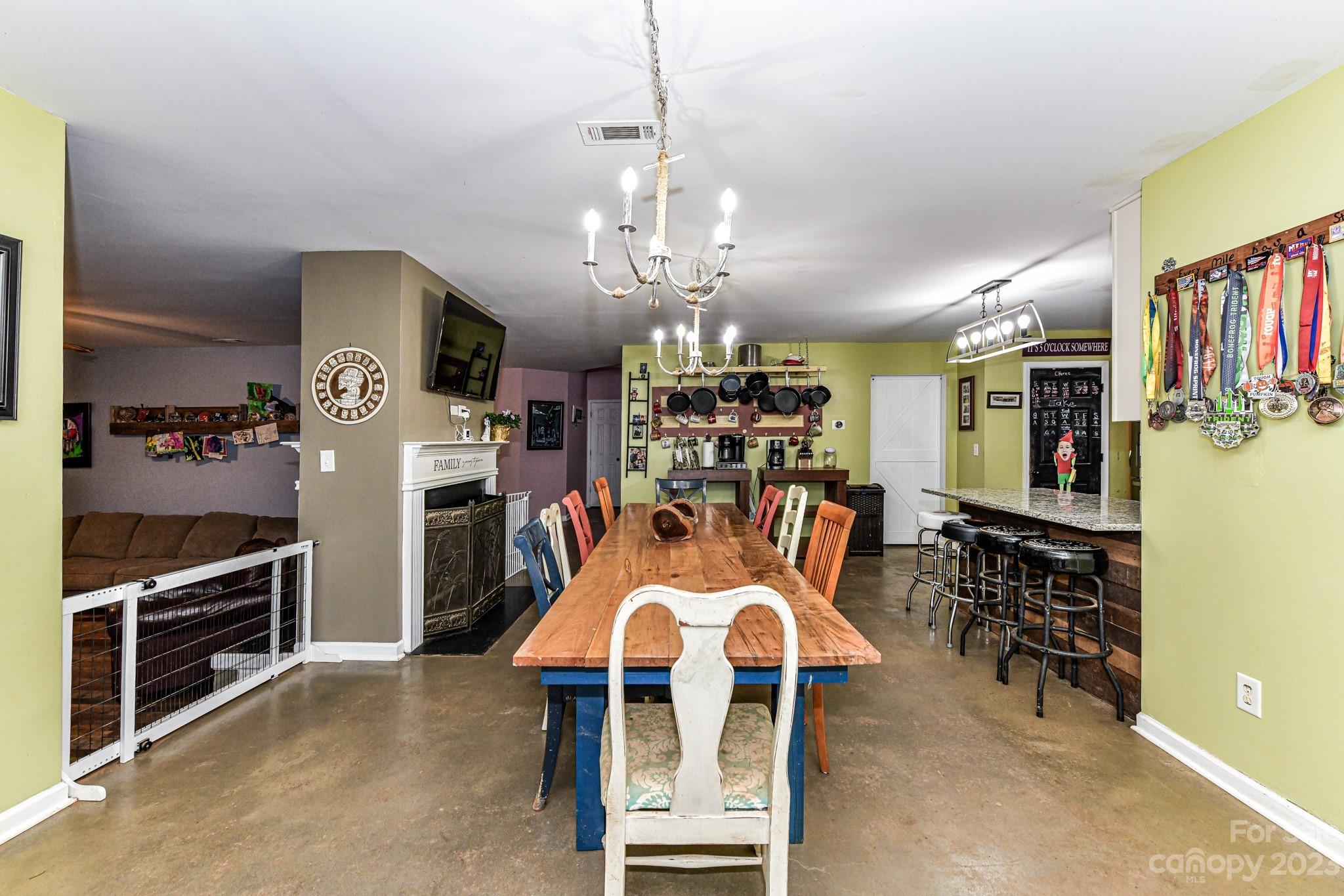 Curtis Pond - Residential