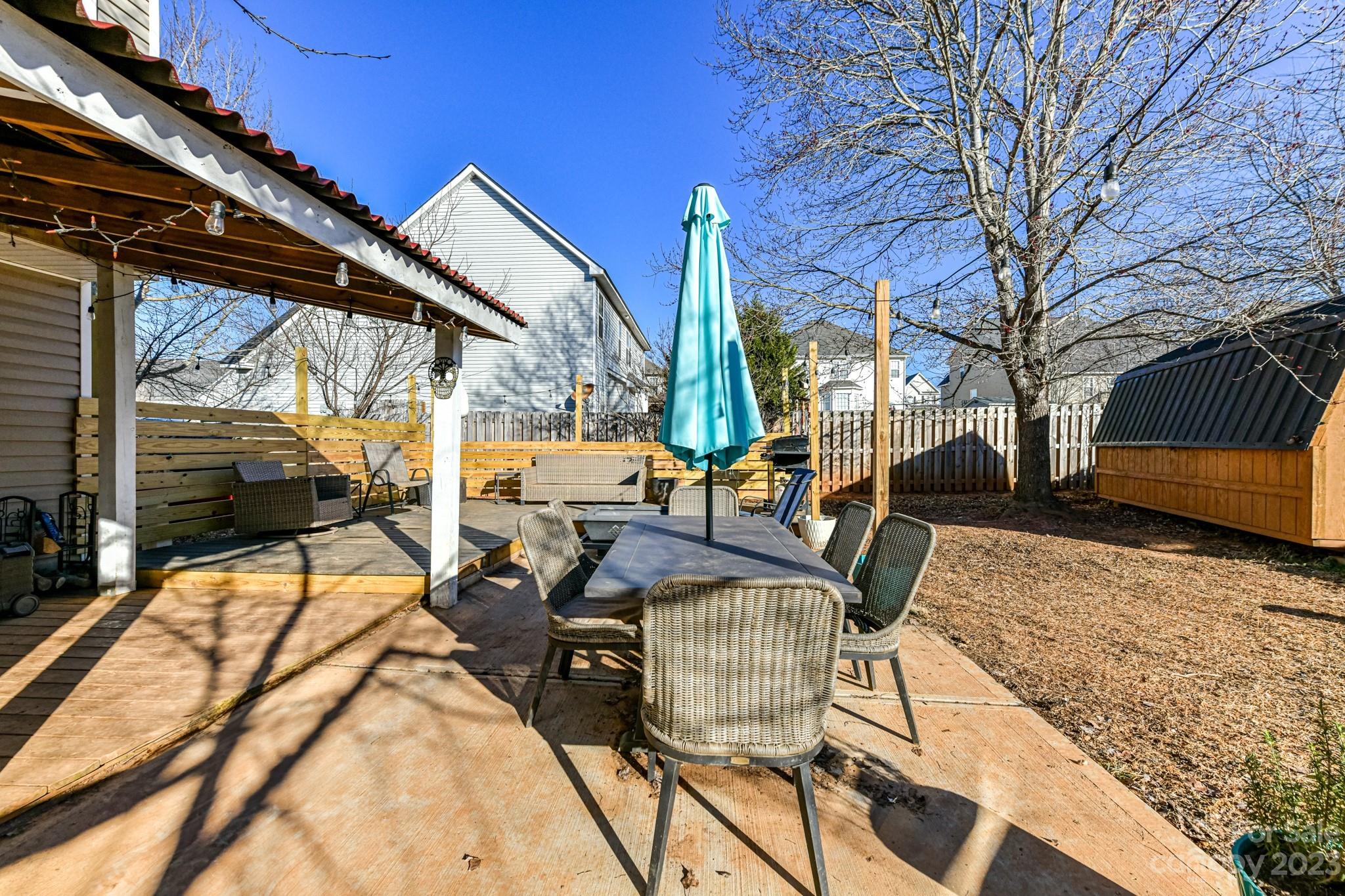 Curtis Pond - Residential