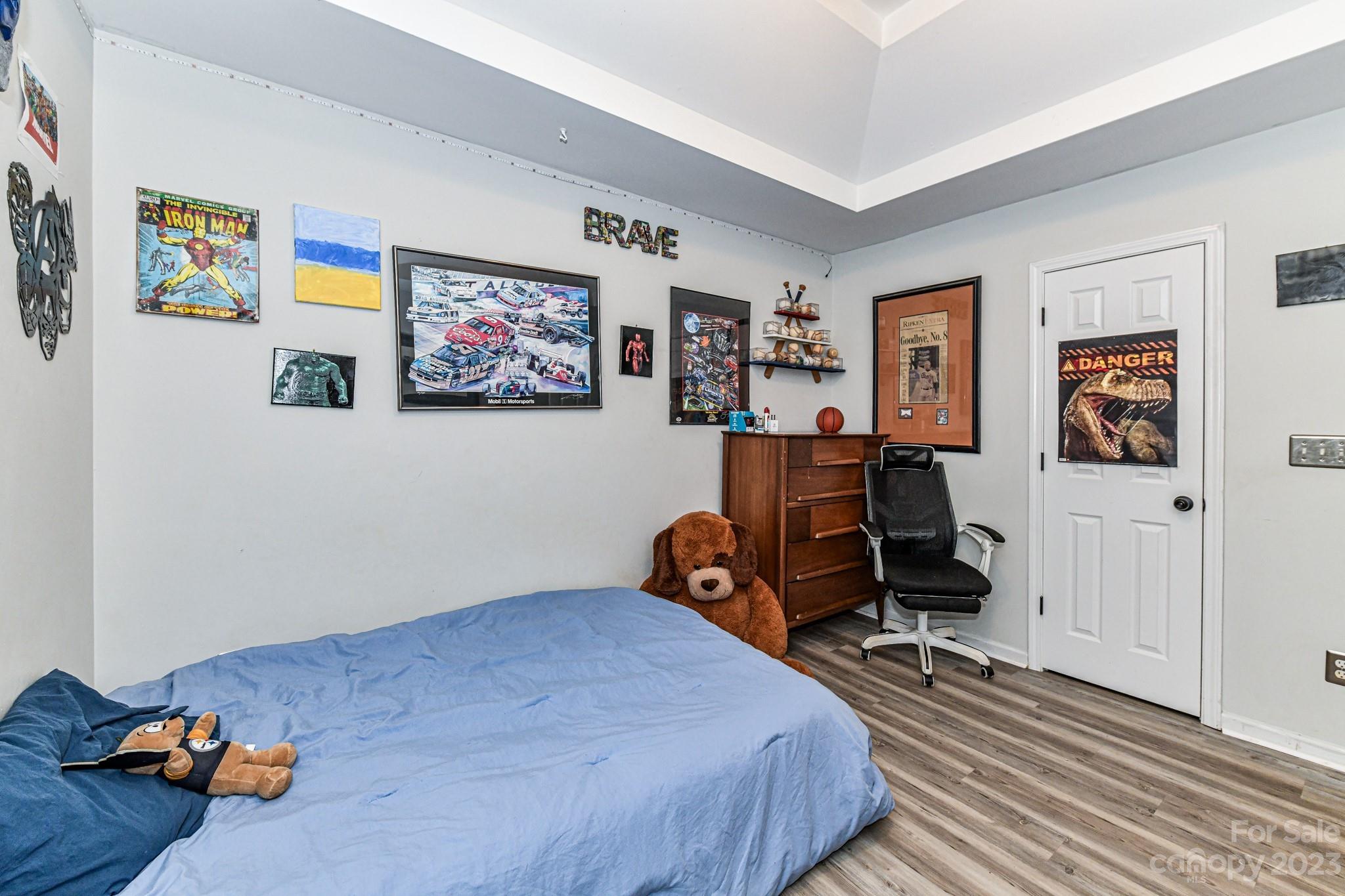 Curtis Pond - Residential