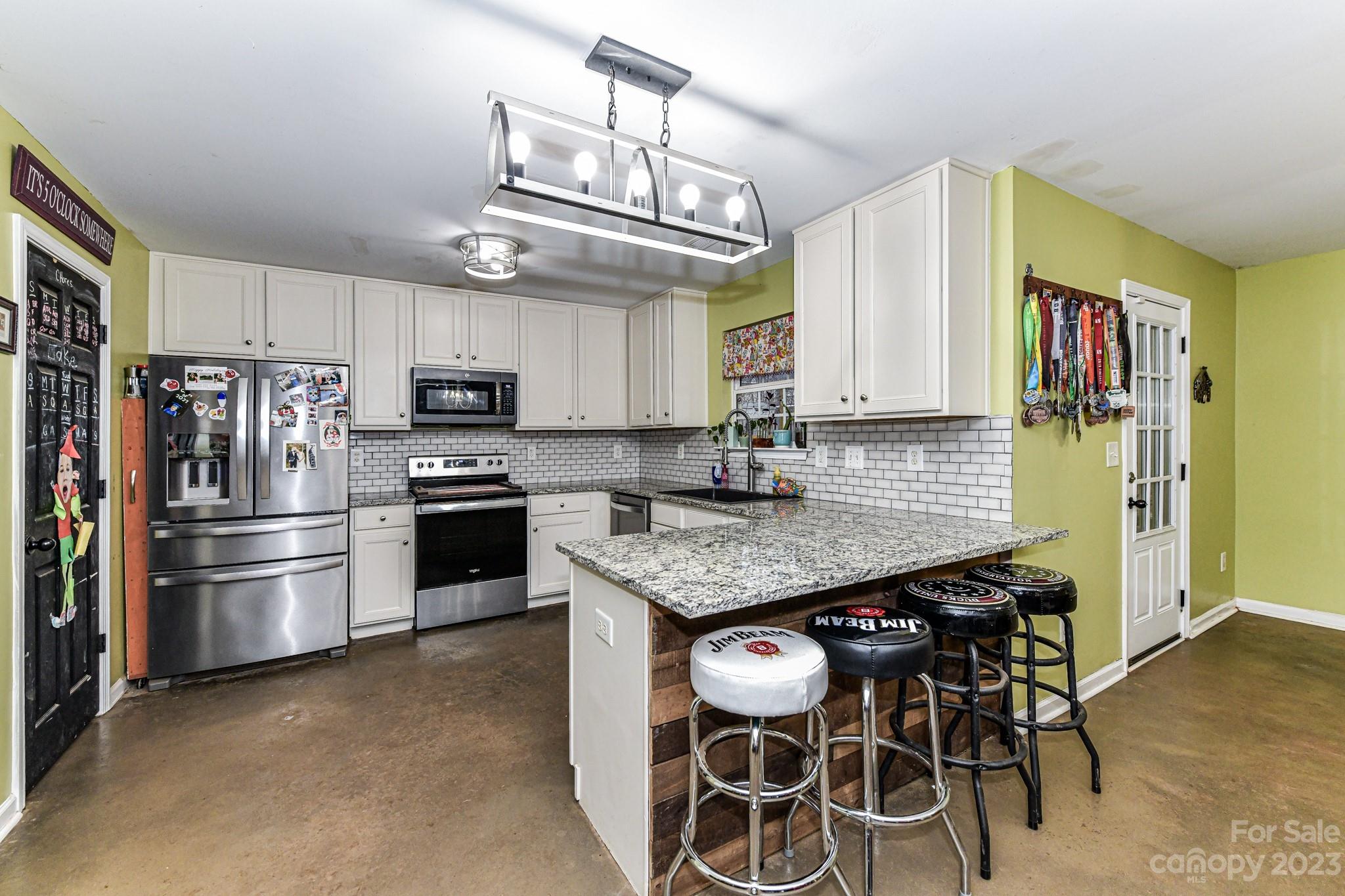 Curtis Pond - Residential