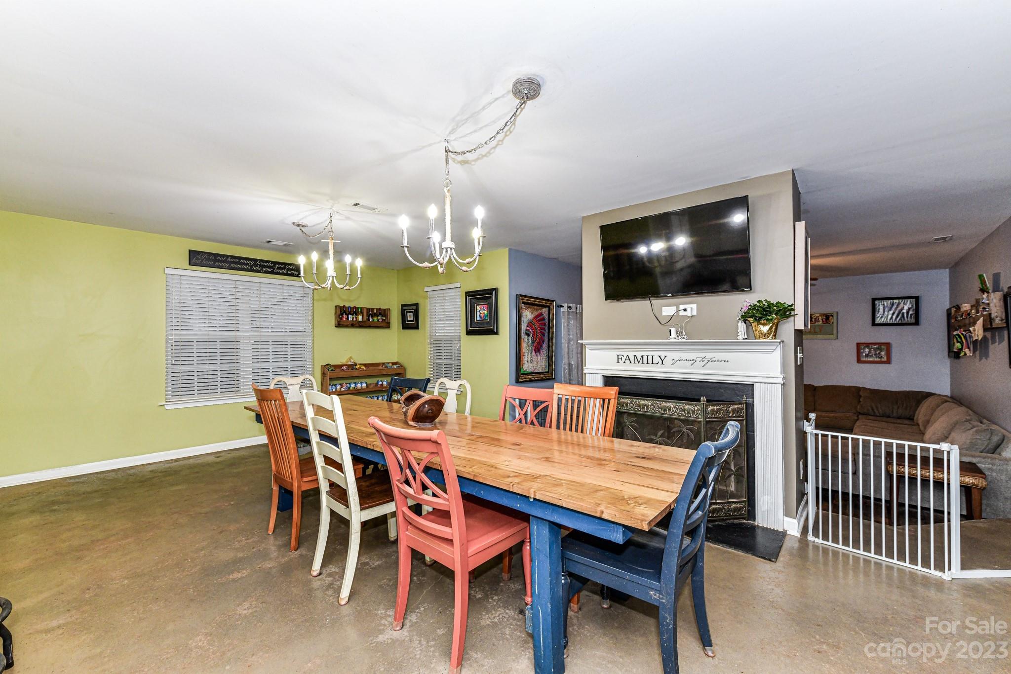 Curtis Pond - Residential