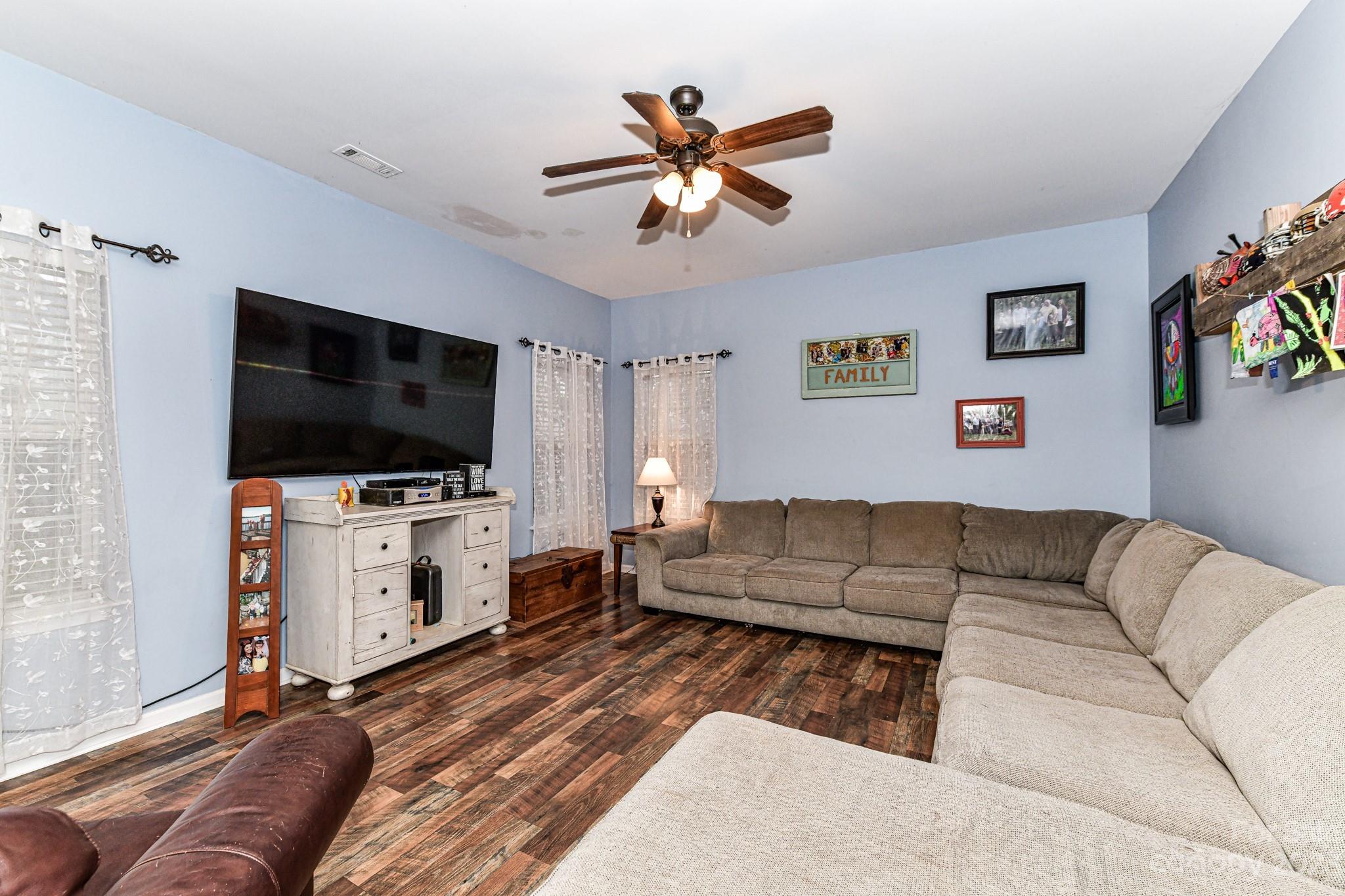 Curtis Pond - Residential