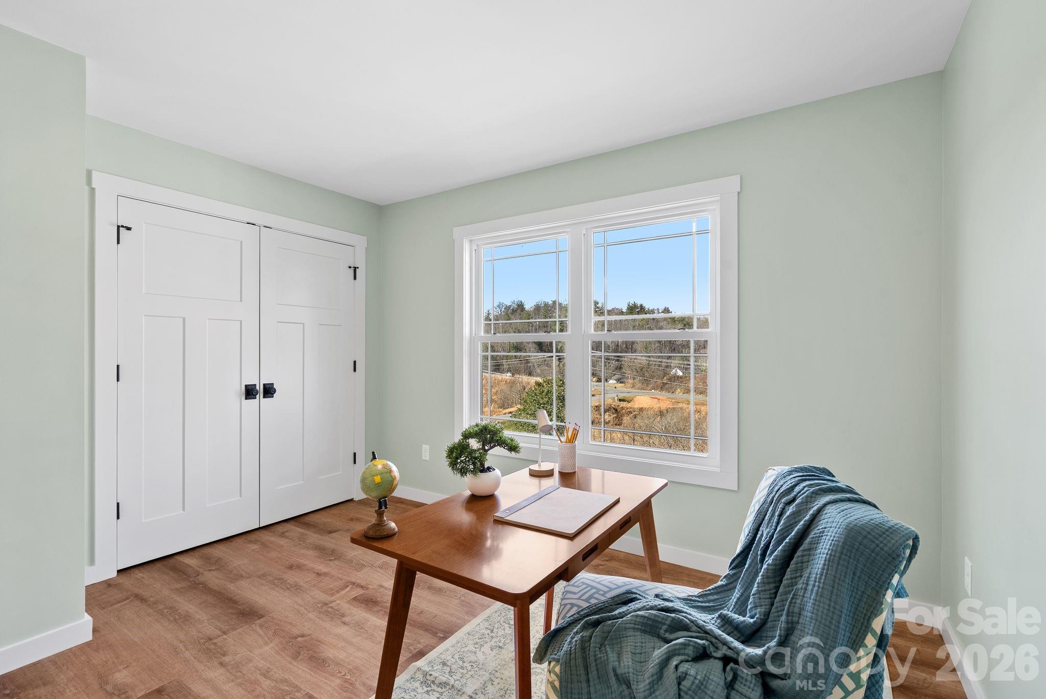 Beth Hanan - Residential