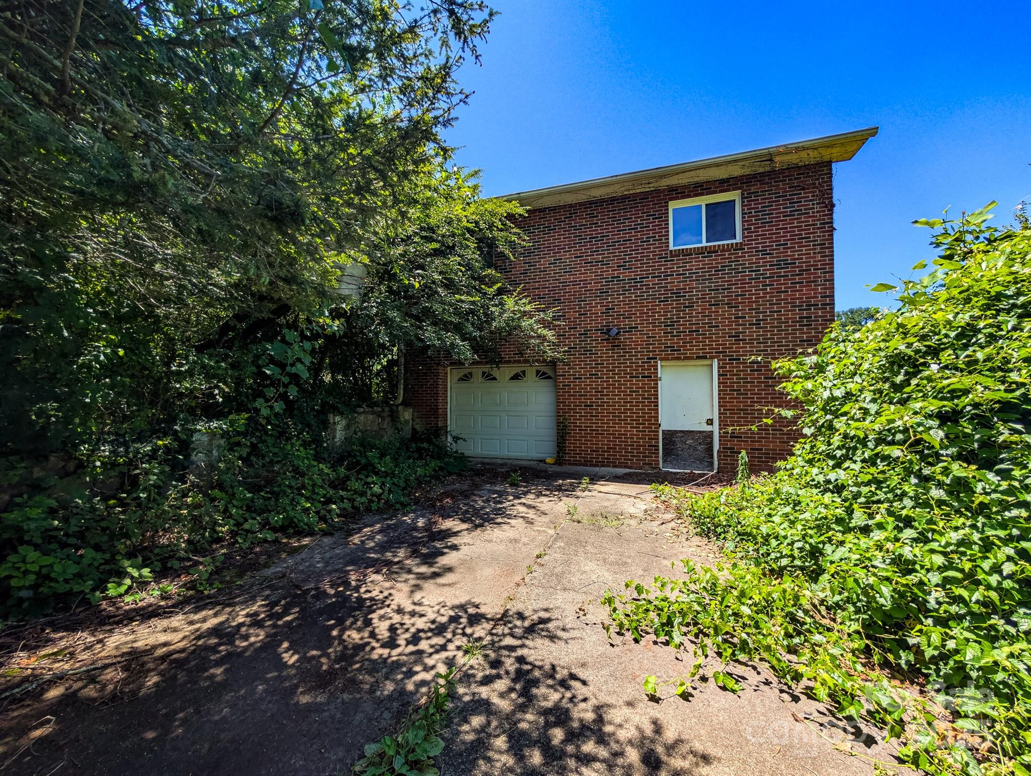 59 Poteat Street