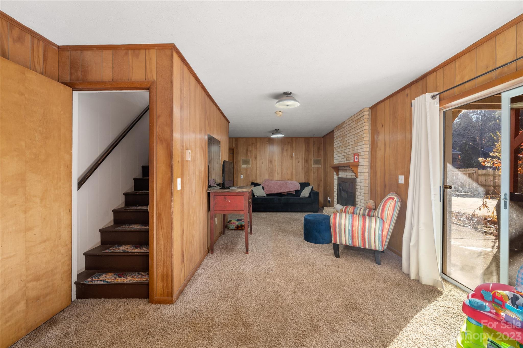 Woodland Hills - Residential