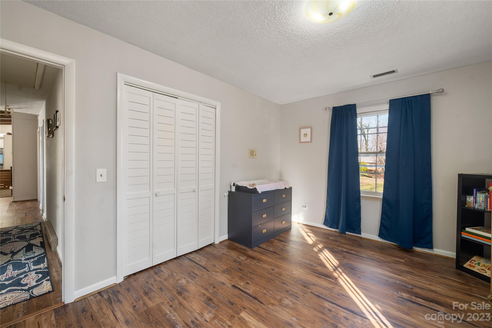 Woodland Hills - Residential