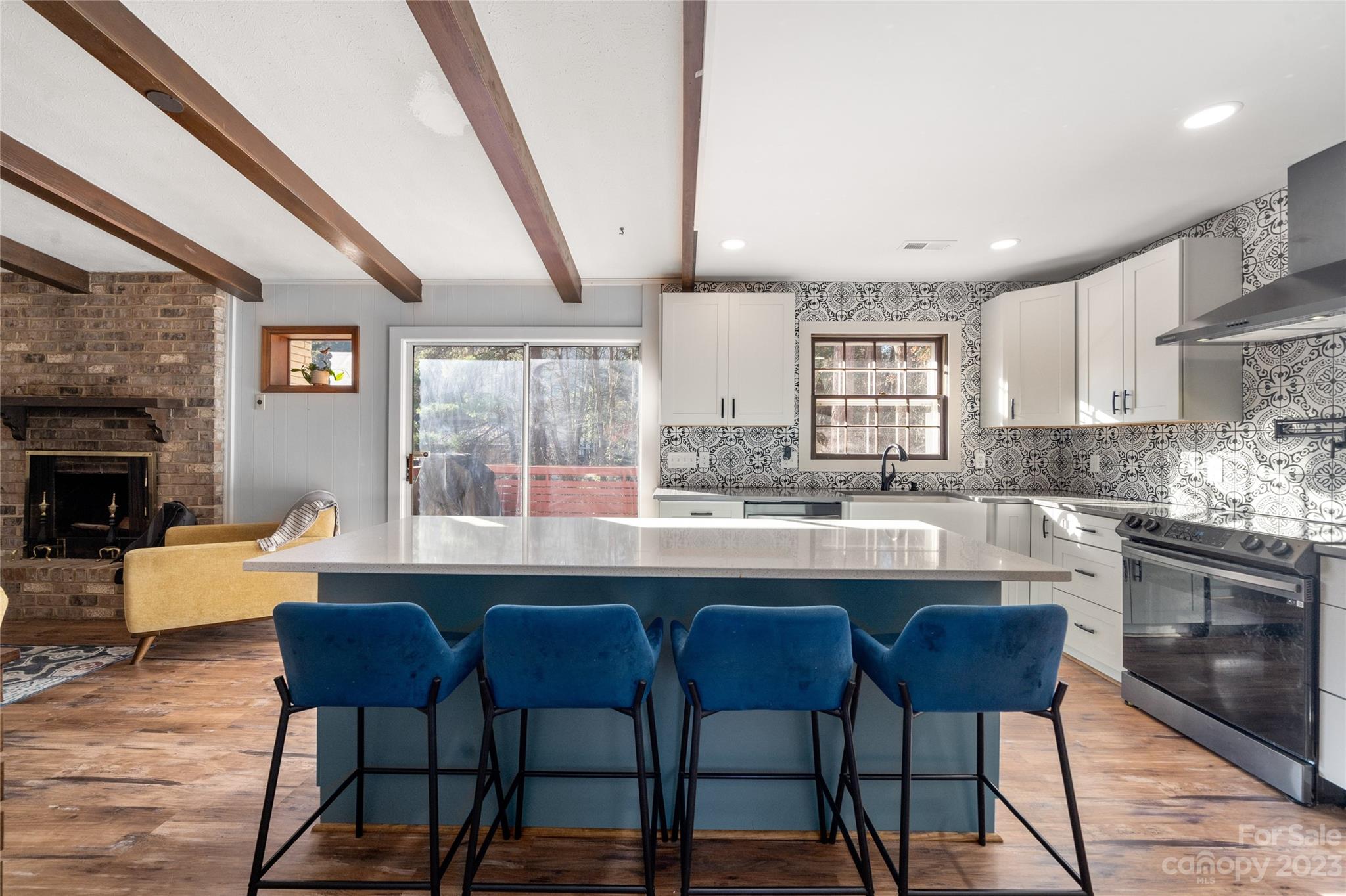 Woodland Hills - Residential