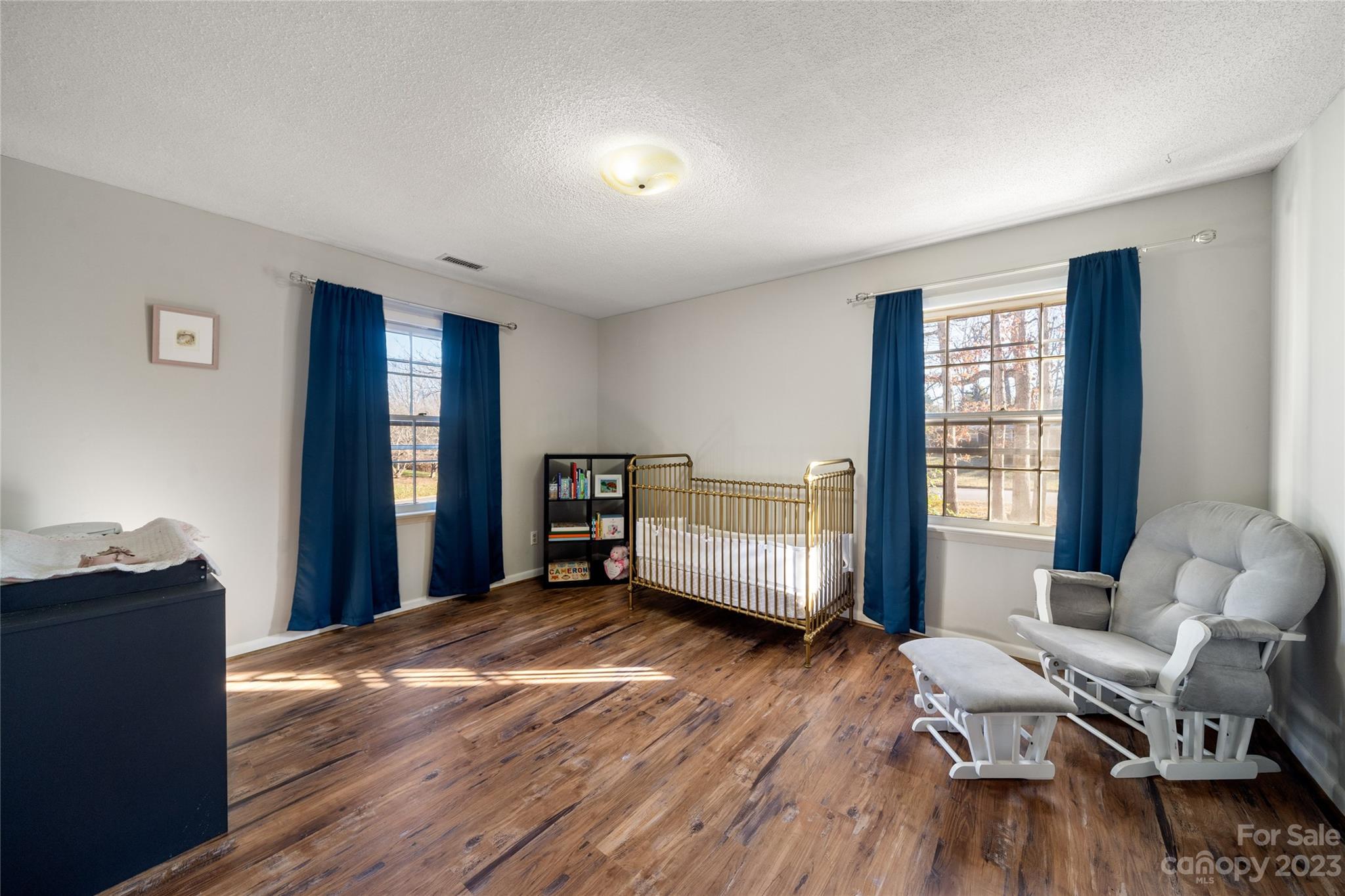 Woodland Hills - Residential