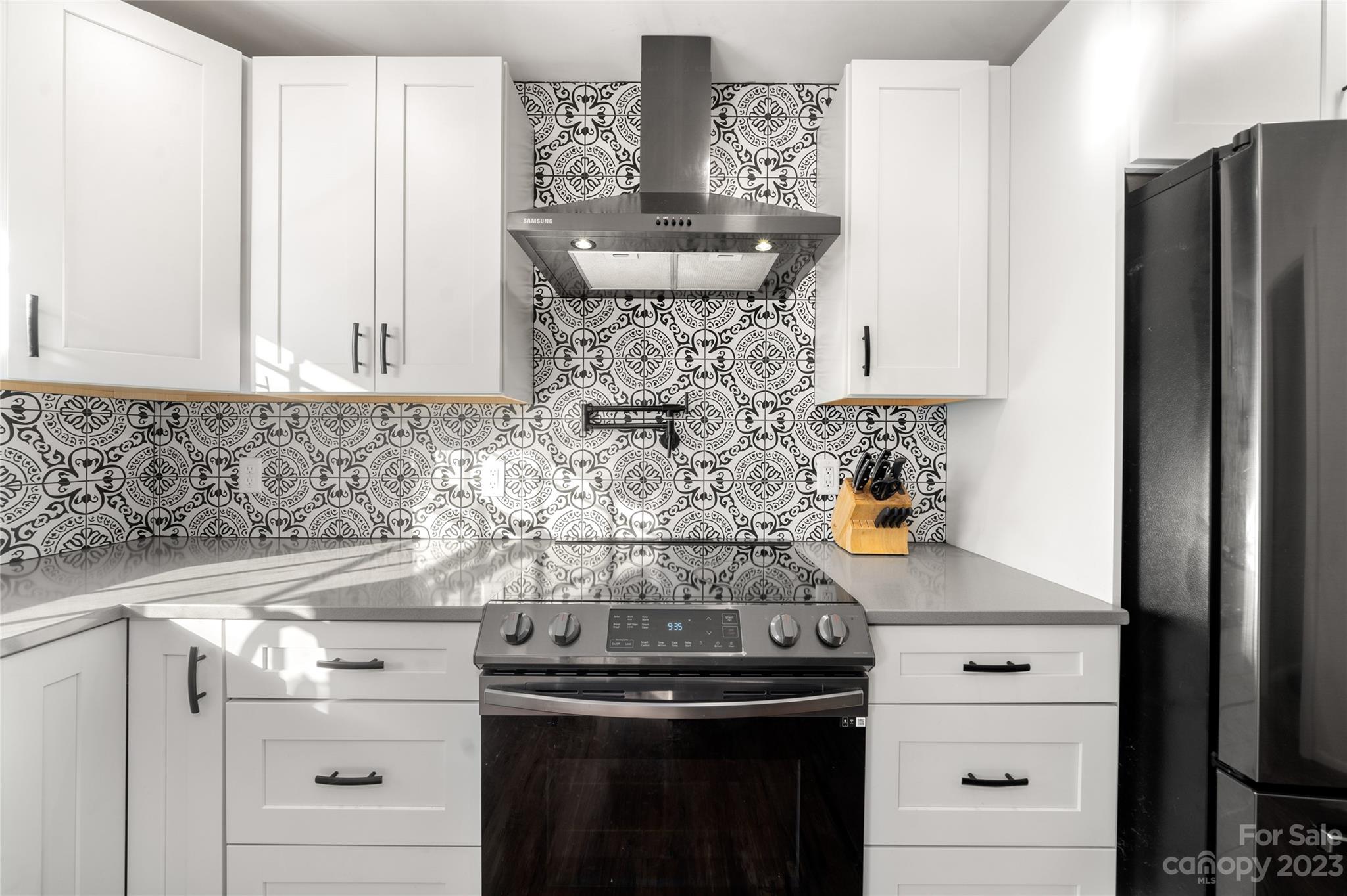 Woodland Hills - Residential