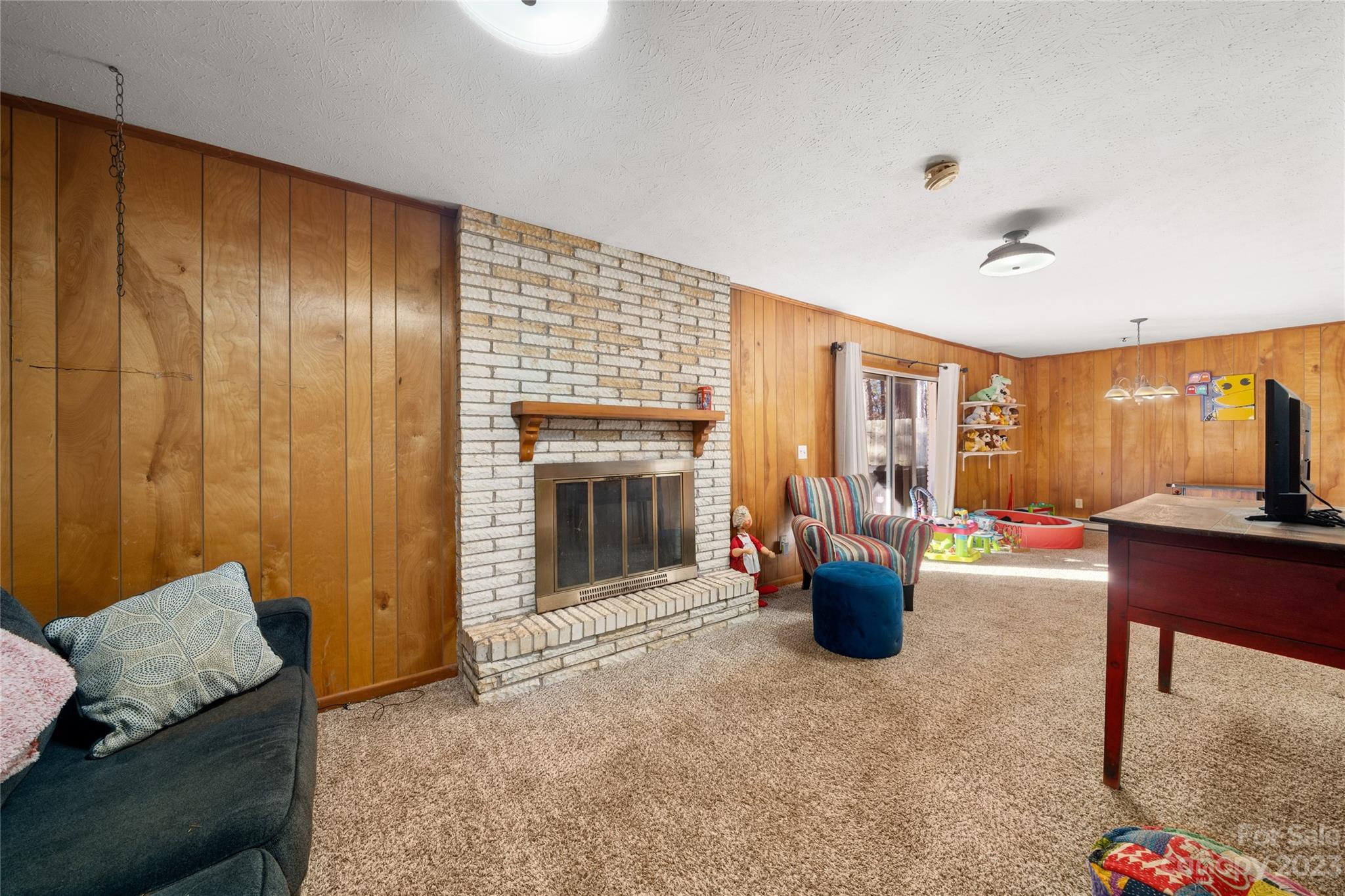 Woodland Hills - Residential