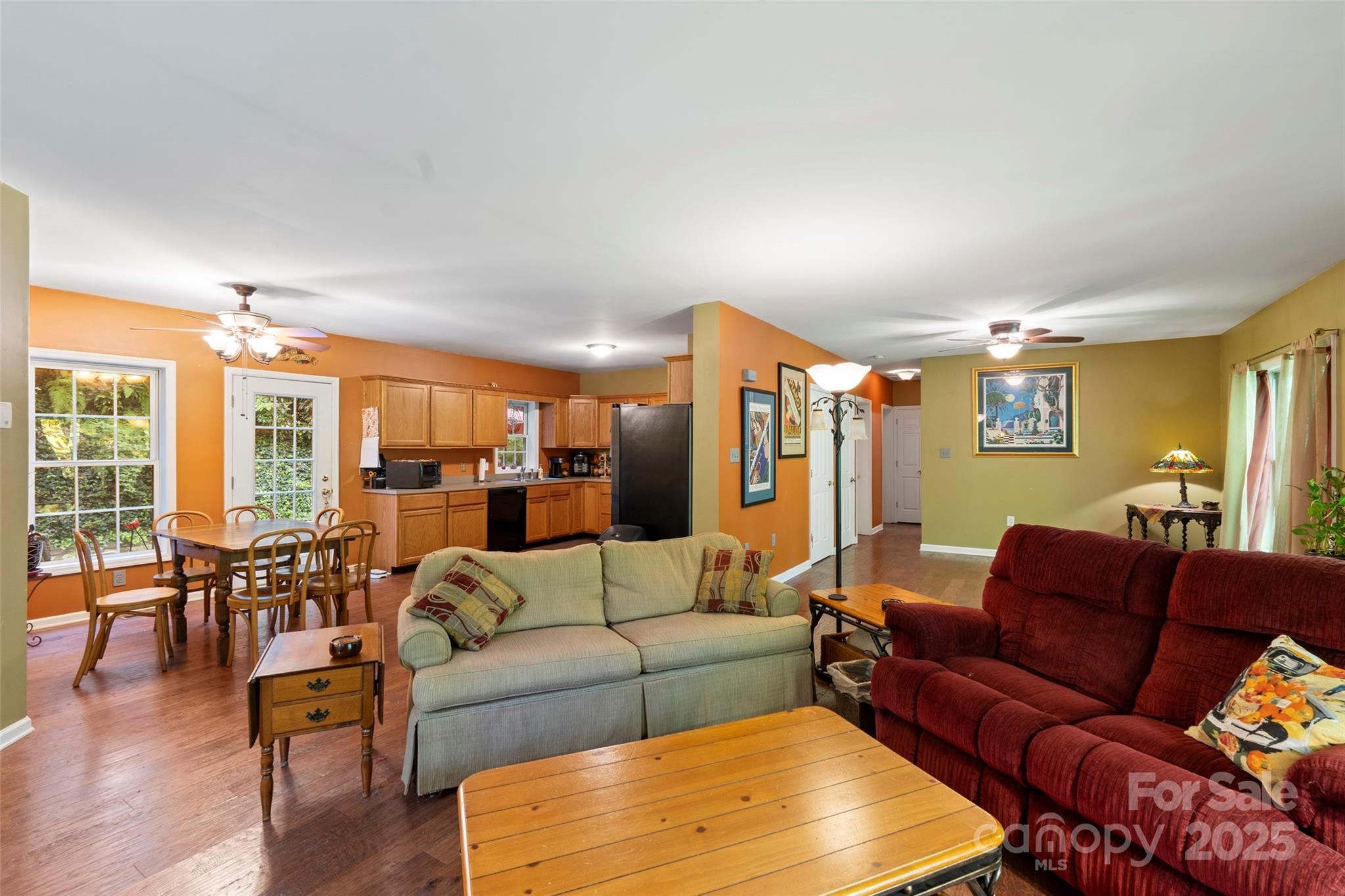 319 Glenn Bridge Road 2-4
