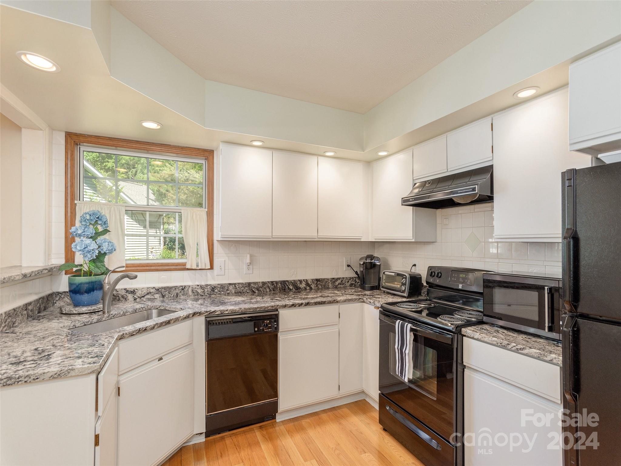Laurel Park Place - Residential